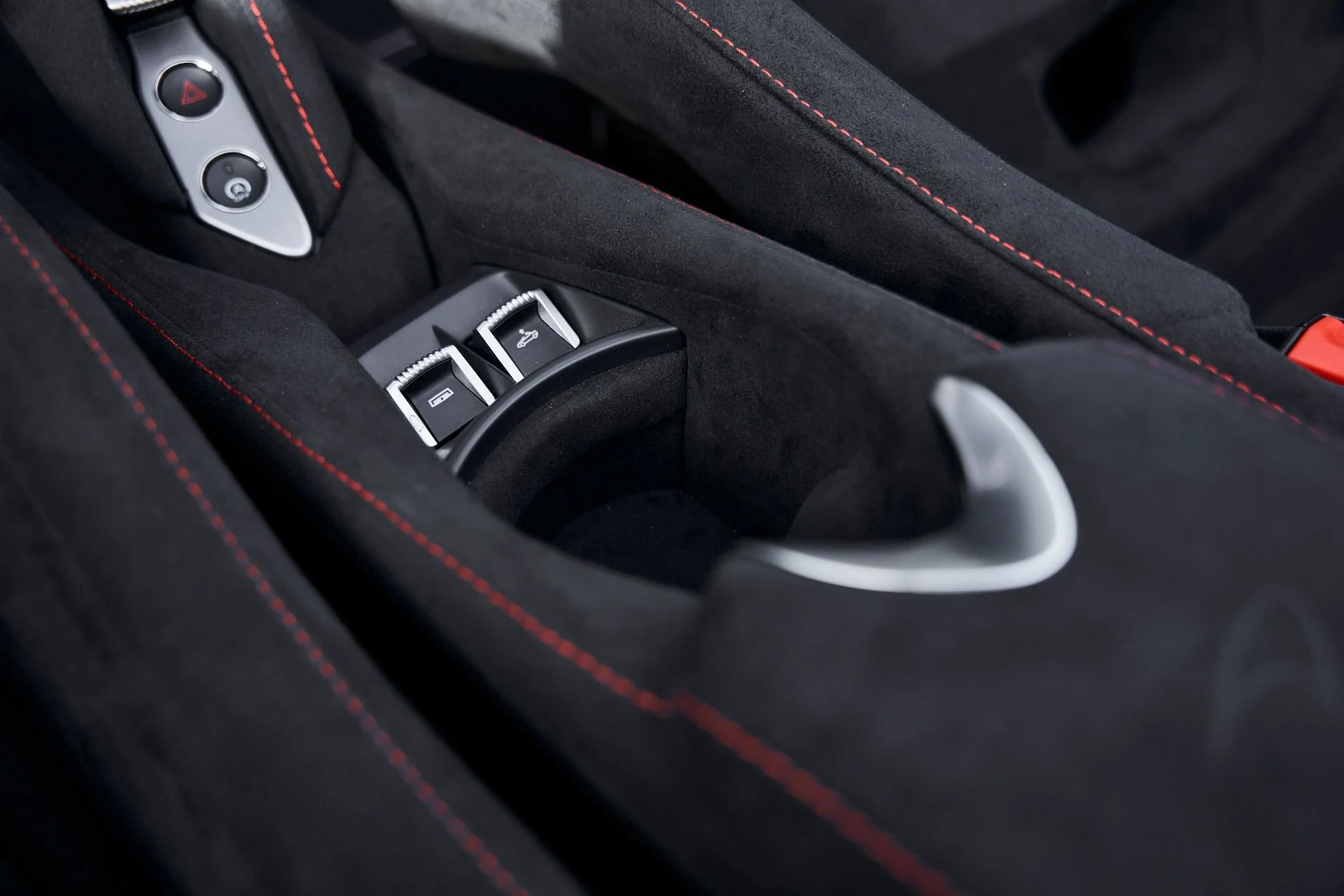 mph064_621714000_Used_2024_Mc_Laren_750_S_1769048378_15a86cf8bc