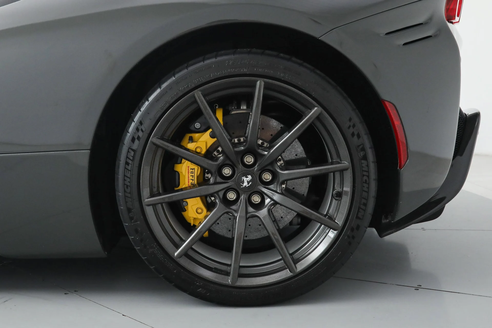 mph064_631604732_e481d31c9a2d03baa8421a3e56517f37_a46196627c