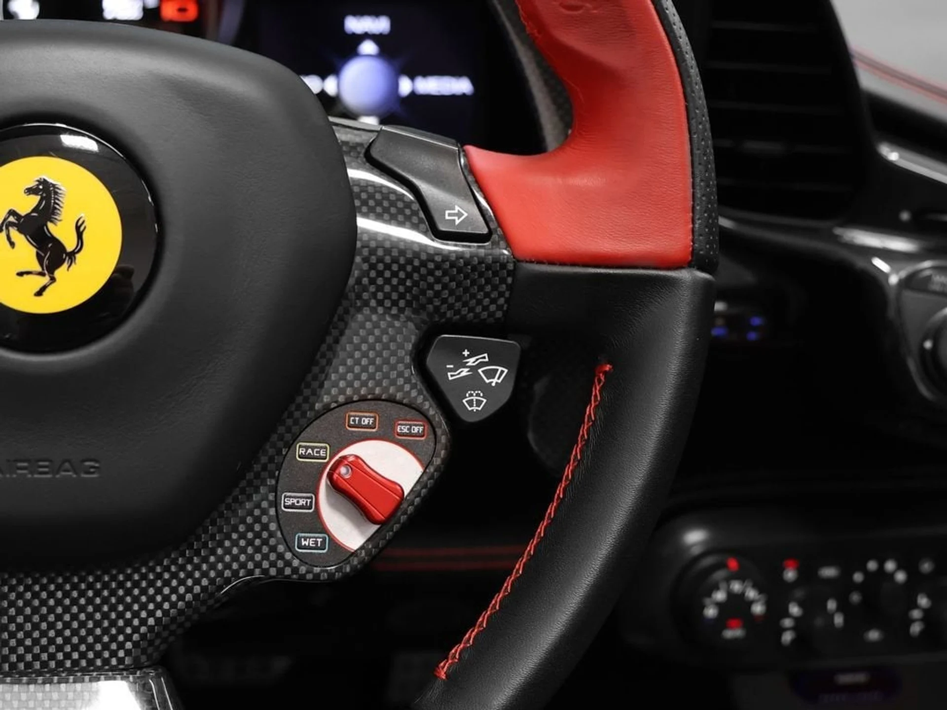 mph064_635302062_65_91543dd1cd