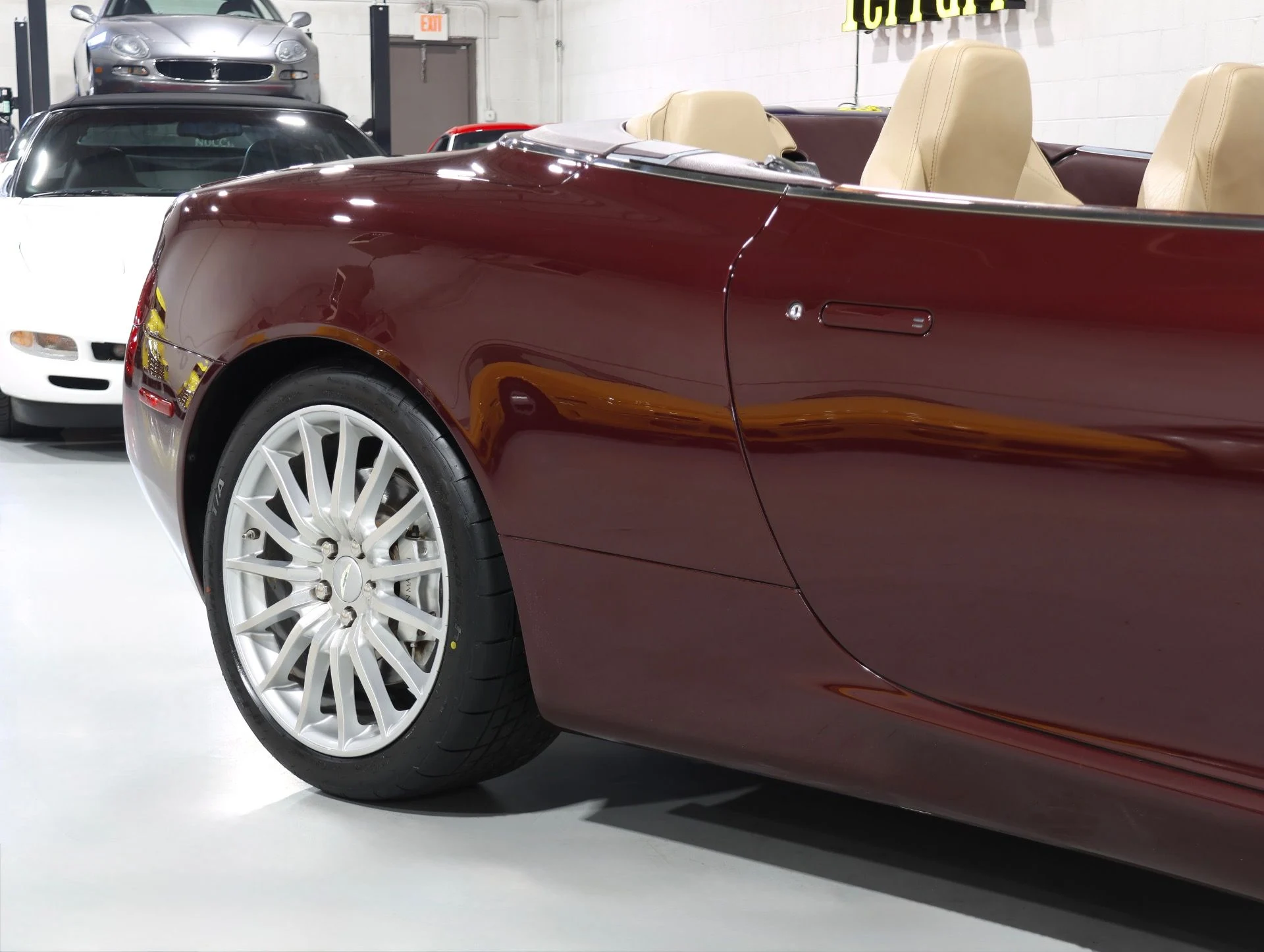 mph064_639349370_Used_2006_Aston_Martin_DB_9_Volante_Tons_Of_Recent_Service_Gorgeous_Spec_Brand_New_Tires_1778552272_ad6ab19d80
