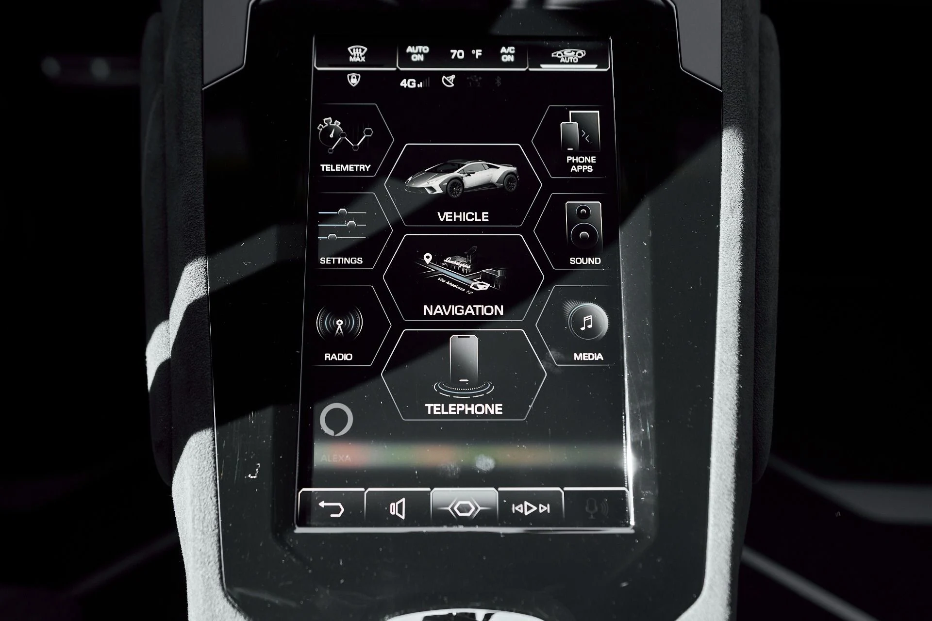 mph064_640908460_Used_2023_Lamborghini_Huracan_Base_1764123673_b6e8f6abcc