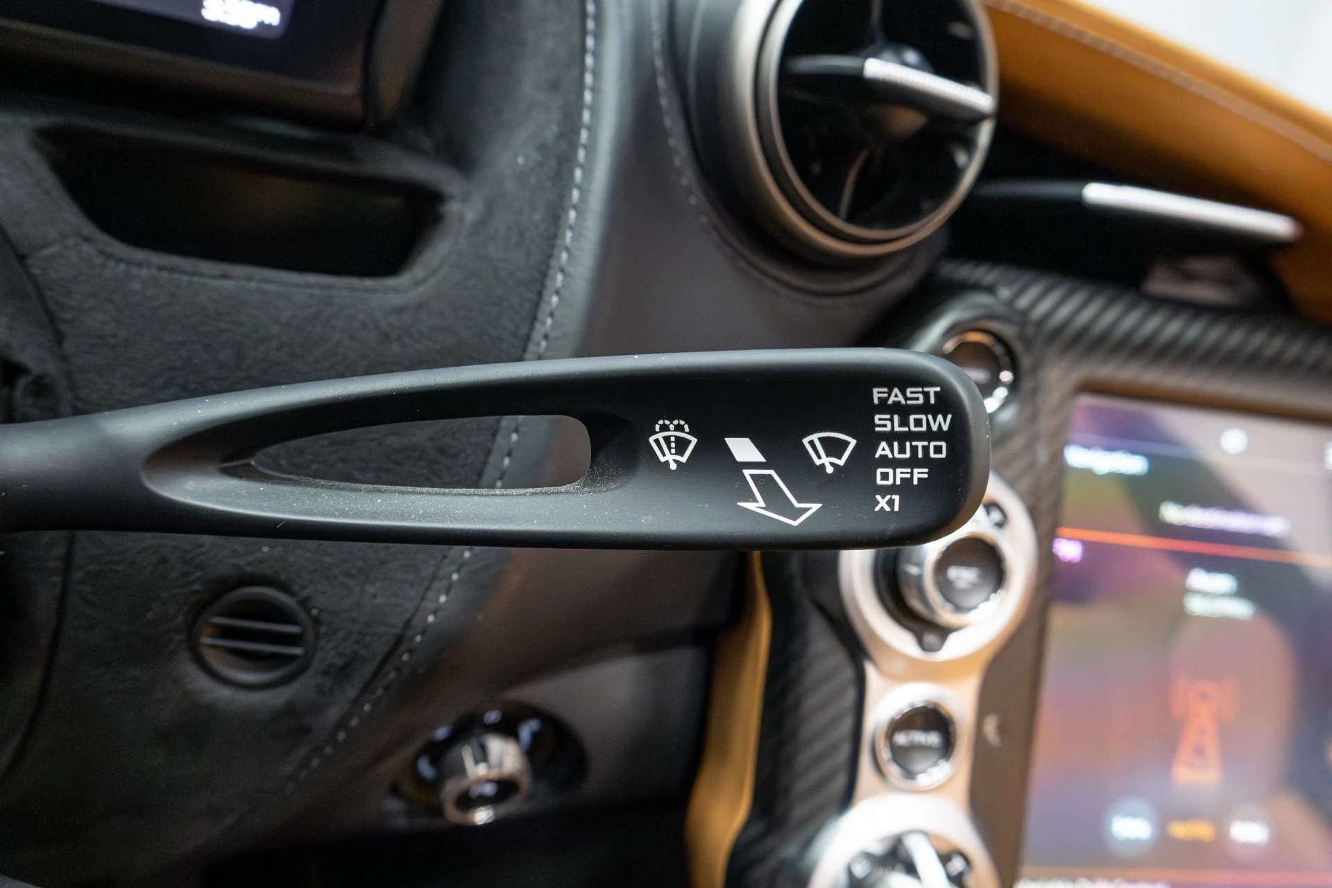 mph064_6545710_Used_2019_Mc_Laren_720_S_Luxury_1770250296_6d9d4a74a7