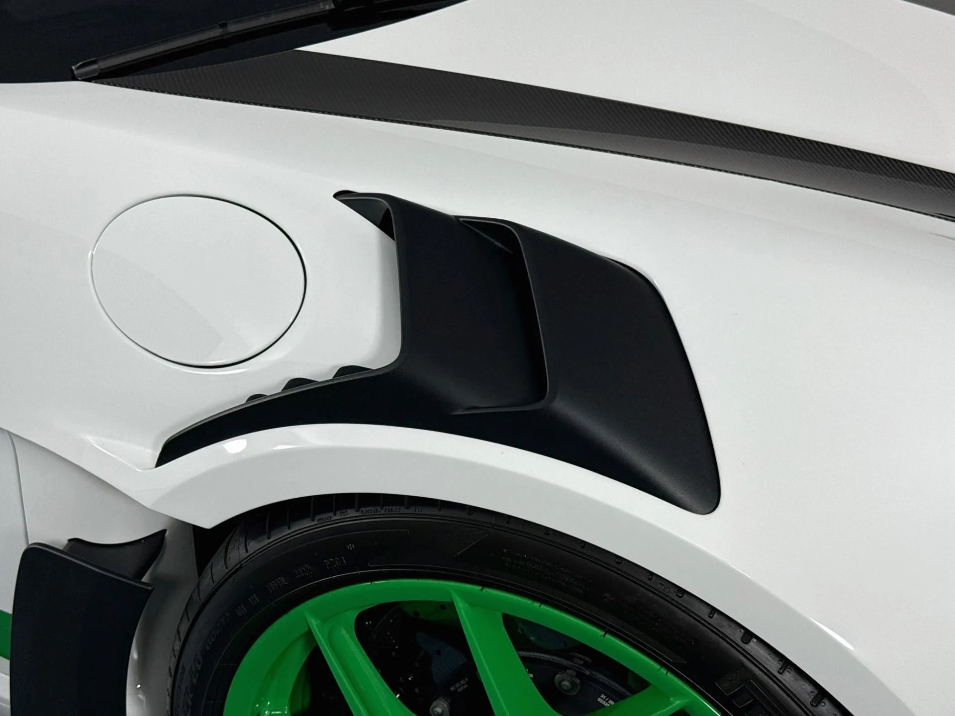 mph064_699863398_Used_2024_Porsche_911_GT_3_RS_1786469543_decf5bca20