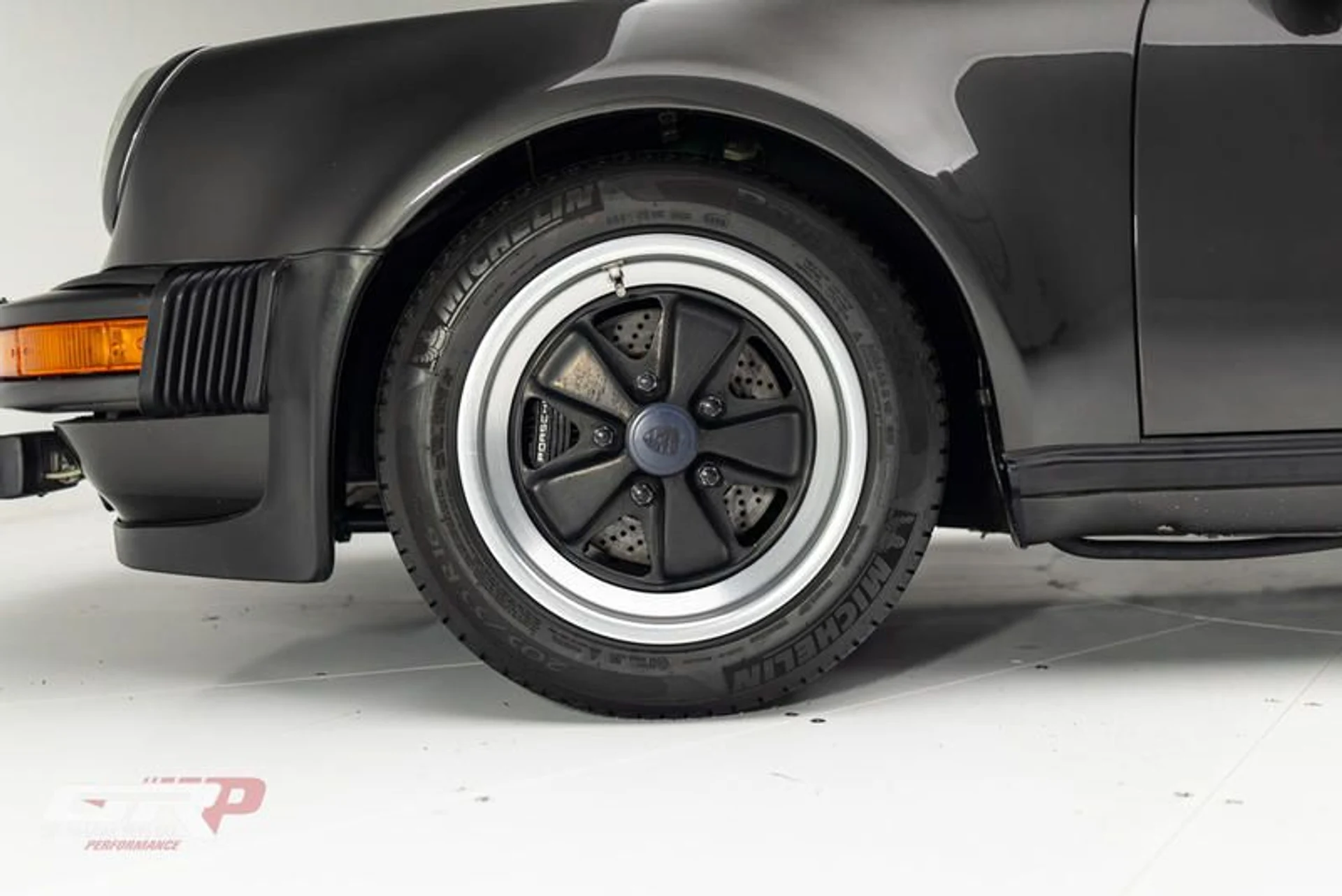 mph064_811336359_B9335_C61_E636_47_FC_AA_46_A68398915402_41dcee3244