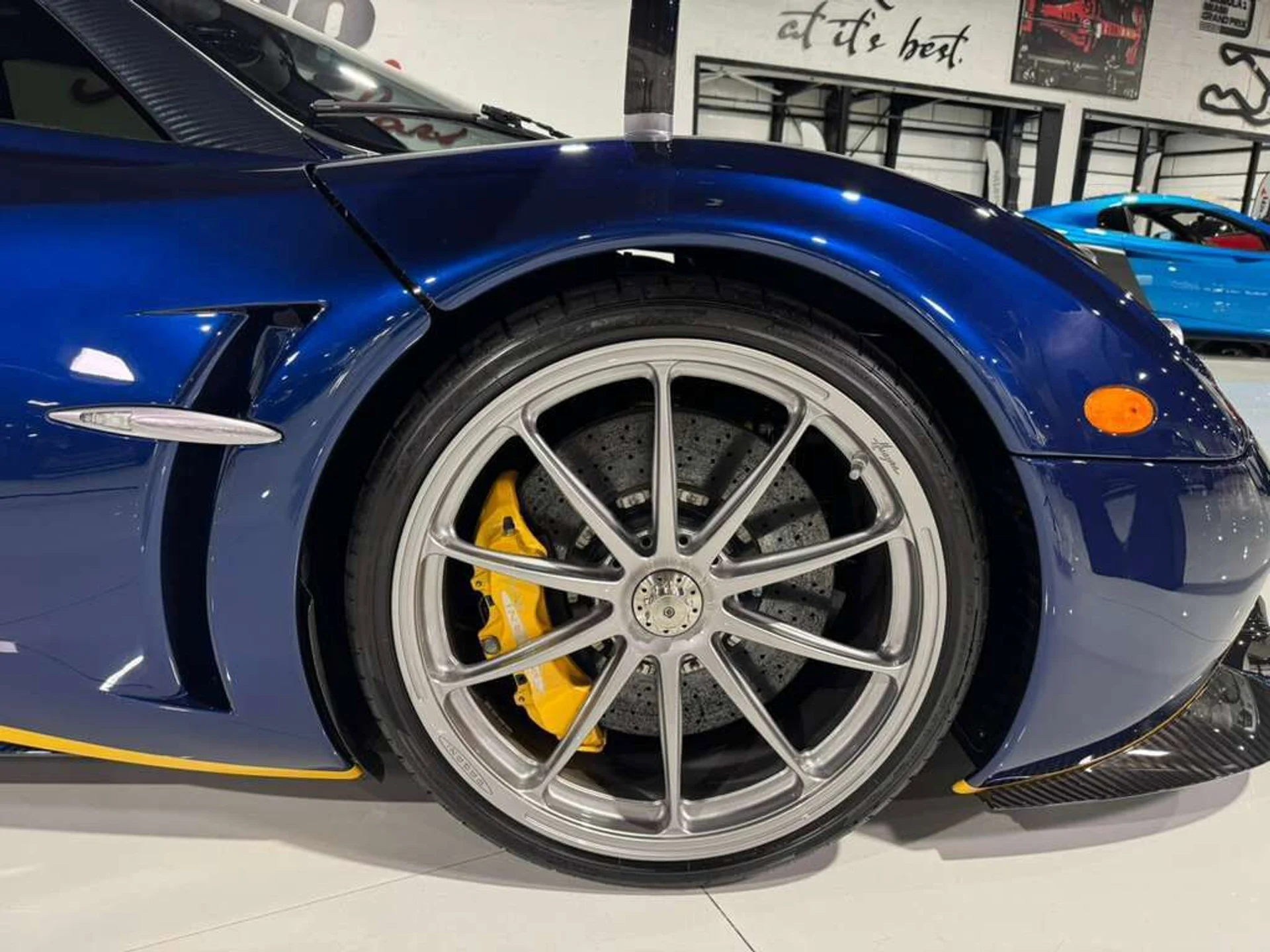 mph064_840306533_c60dabb8aafe4ce766940b47fa23c708_274b14530c