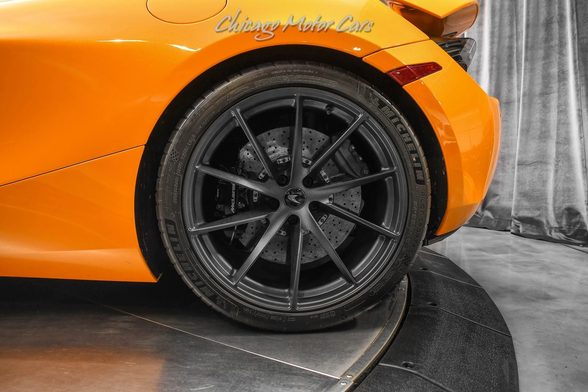 mph064_867984407_13044_p65_l_82a5898288