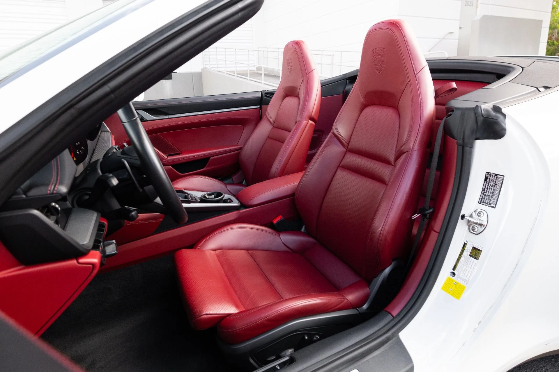 mph064_877545719_Used_2020_Porsche_911_Carrera_S_1779851372_001bd9a383