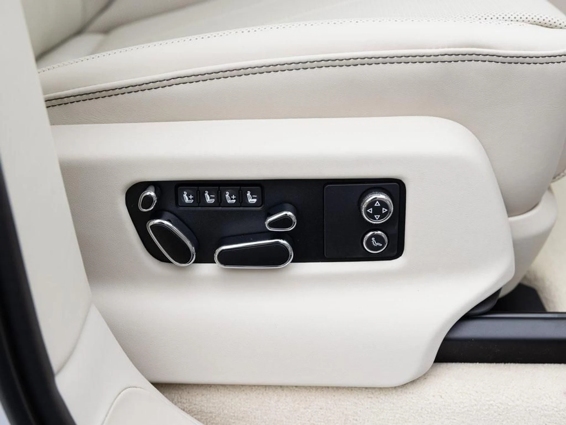 mph064_880178159_403809831_67c233f26b5617b02de63666_20ab5bd776