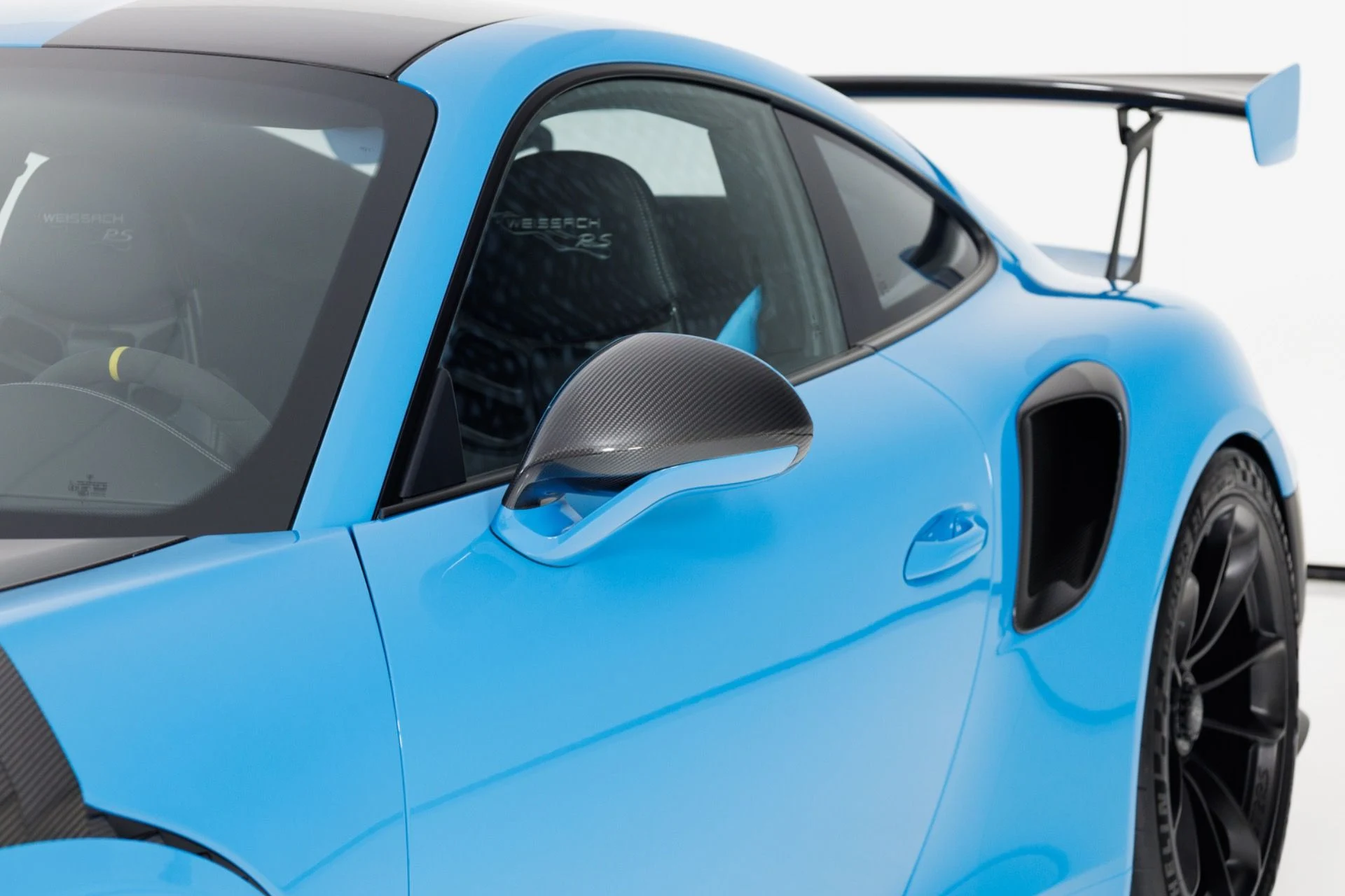 mph064_924533175_Used_2019_Porsche_911_GT_2_RS_1792013922_68217373d5