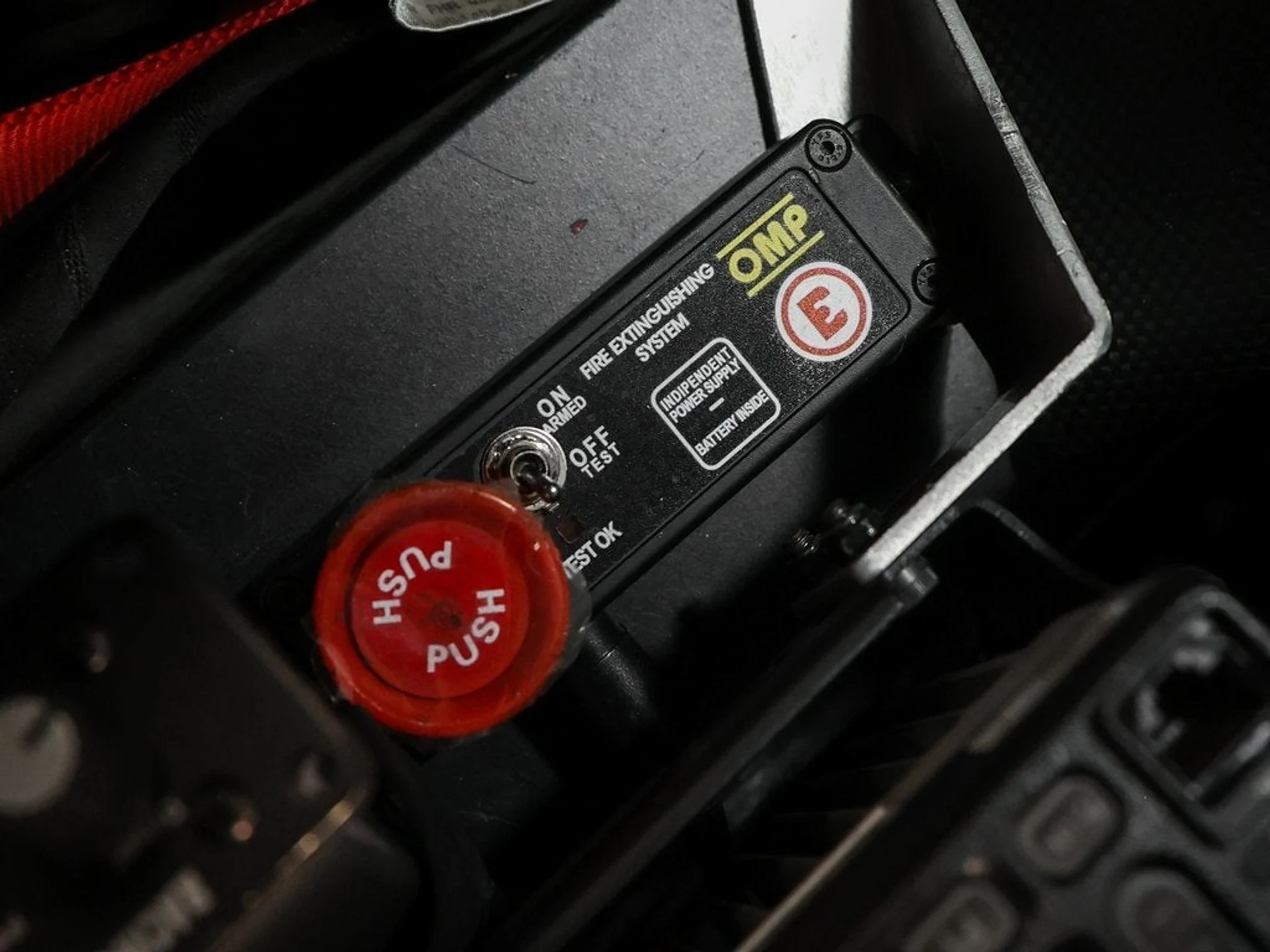 mph064_933296082_65_b12bc322a5