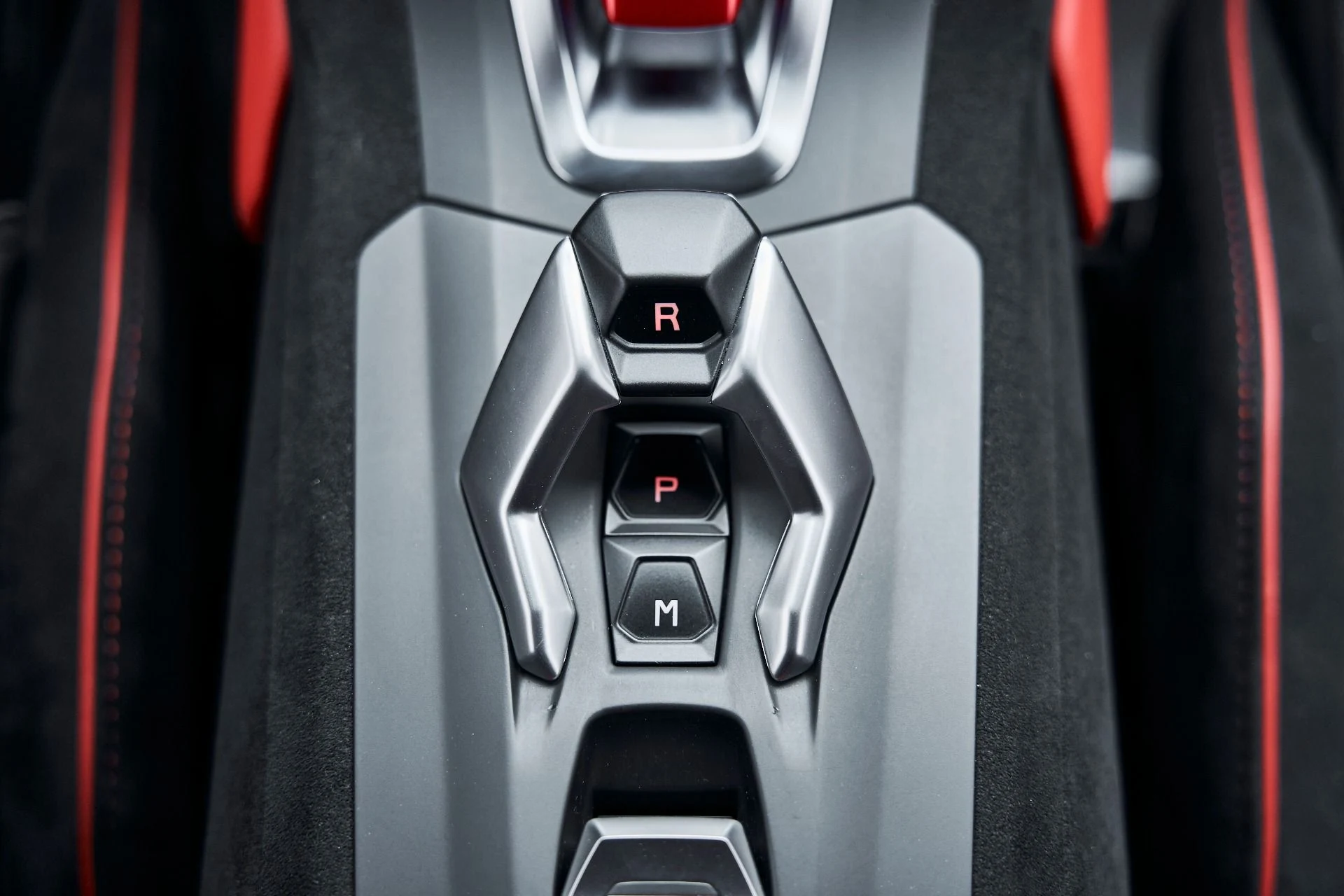 mph064_9774024_Used_2022_Lamborghini_Huracan_STO_Base_1771294611_4cd84831f0