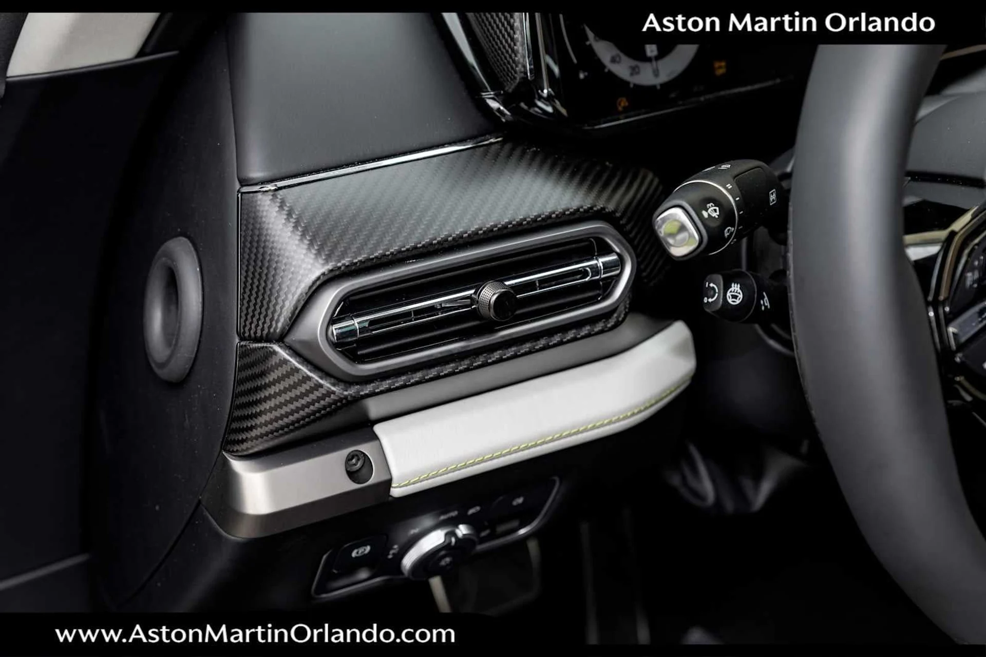 mph064_980554318_65_413b208d61