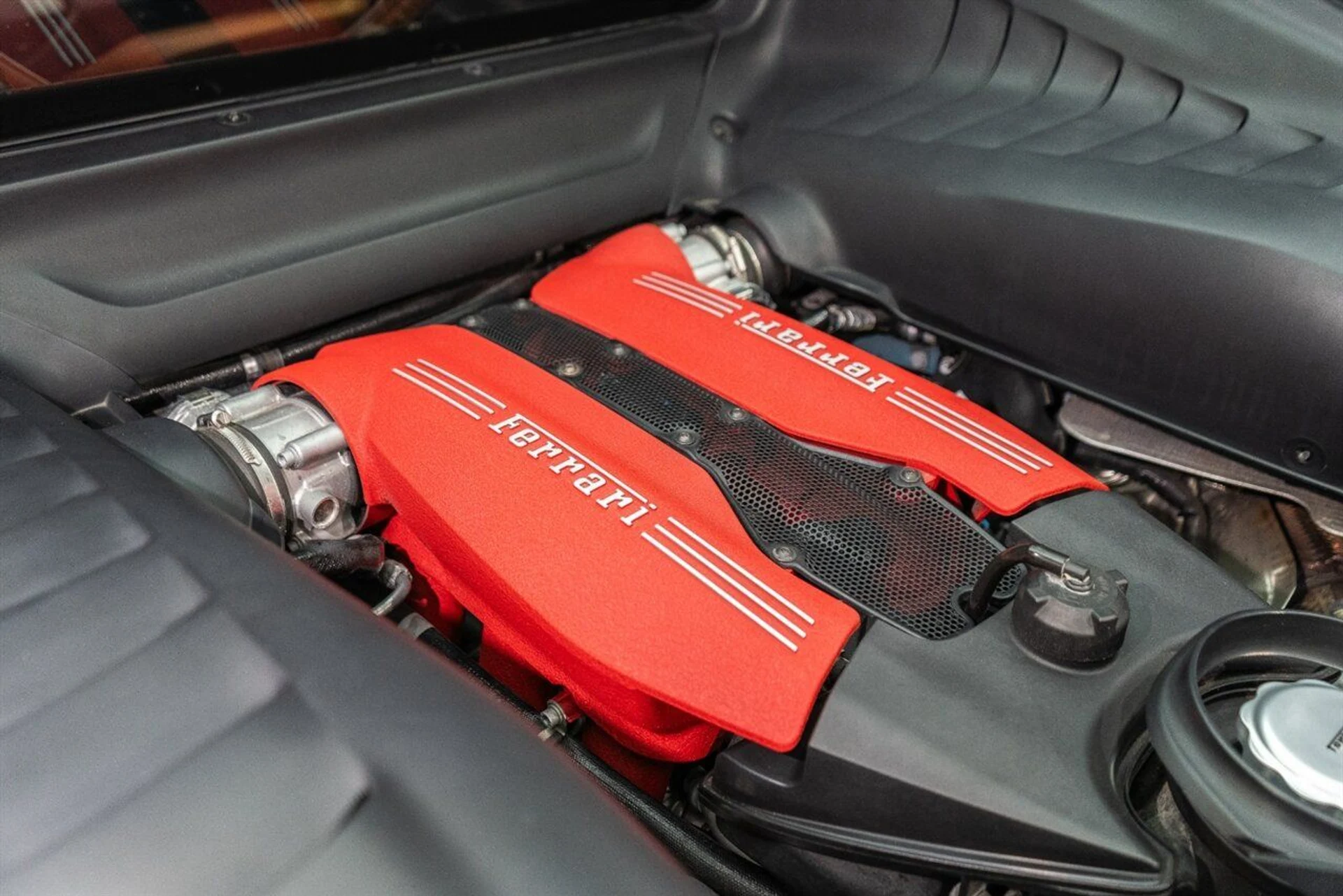 mph065_1011055375_645e9f1357_1280_f0f5503379