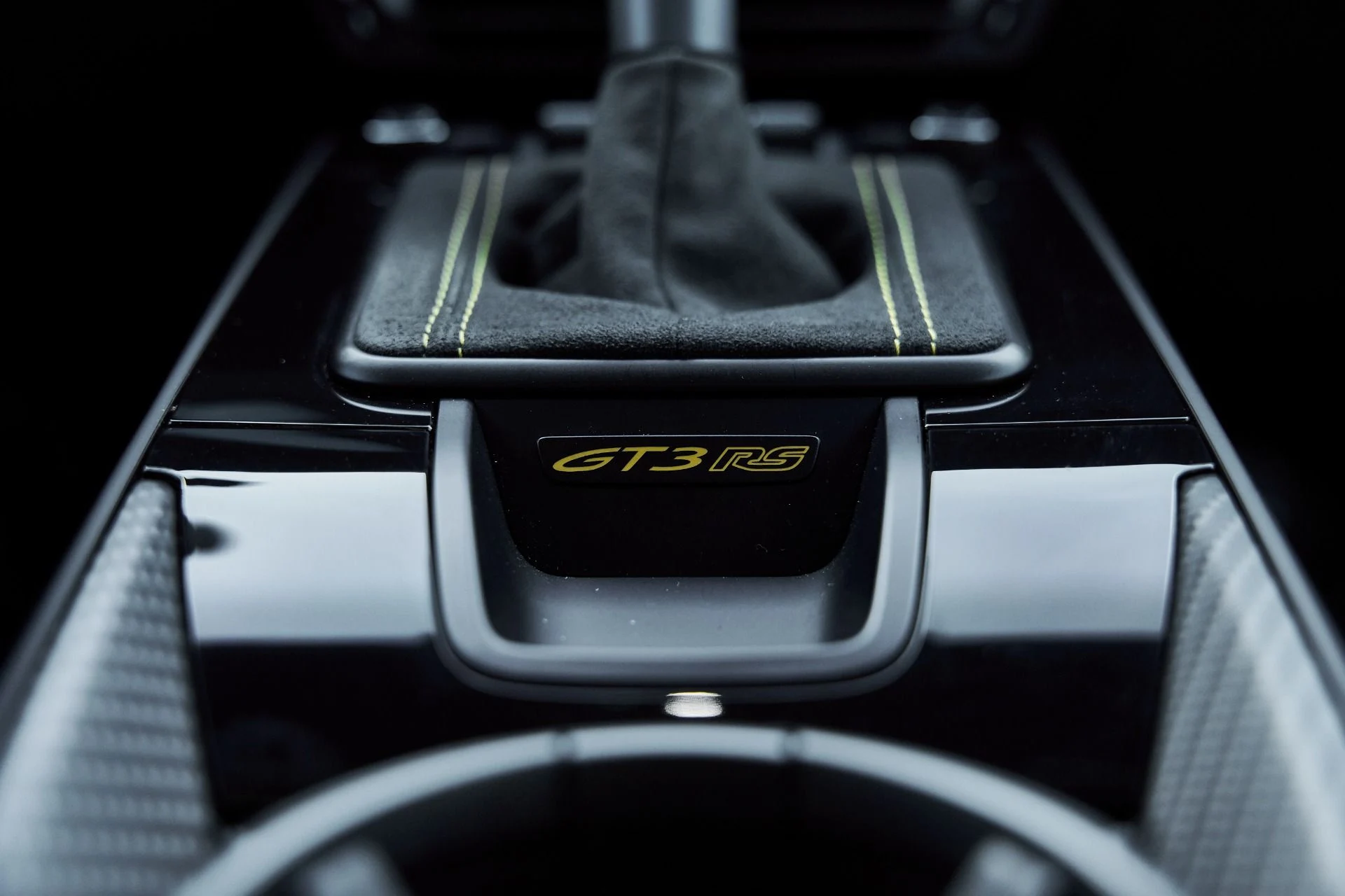 mph065_1036812213_Used_2024_Porsche_911_GT_3_RS_1766112844_f245327f58