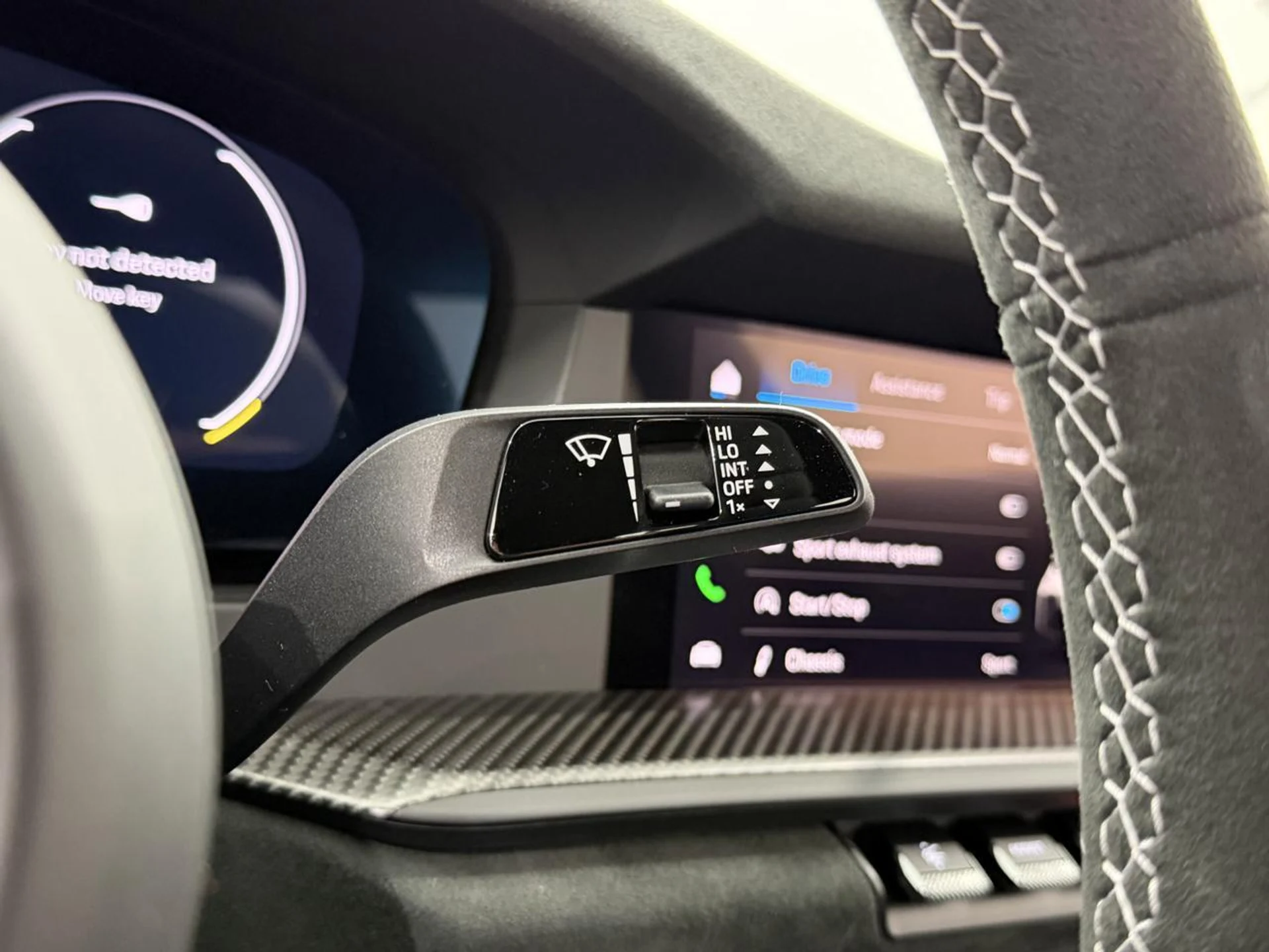 mph065_1070453522_7c32cfa0c3f83ef92b0a77446d4db1bf_858bb335b7