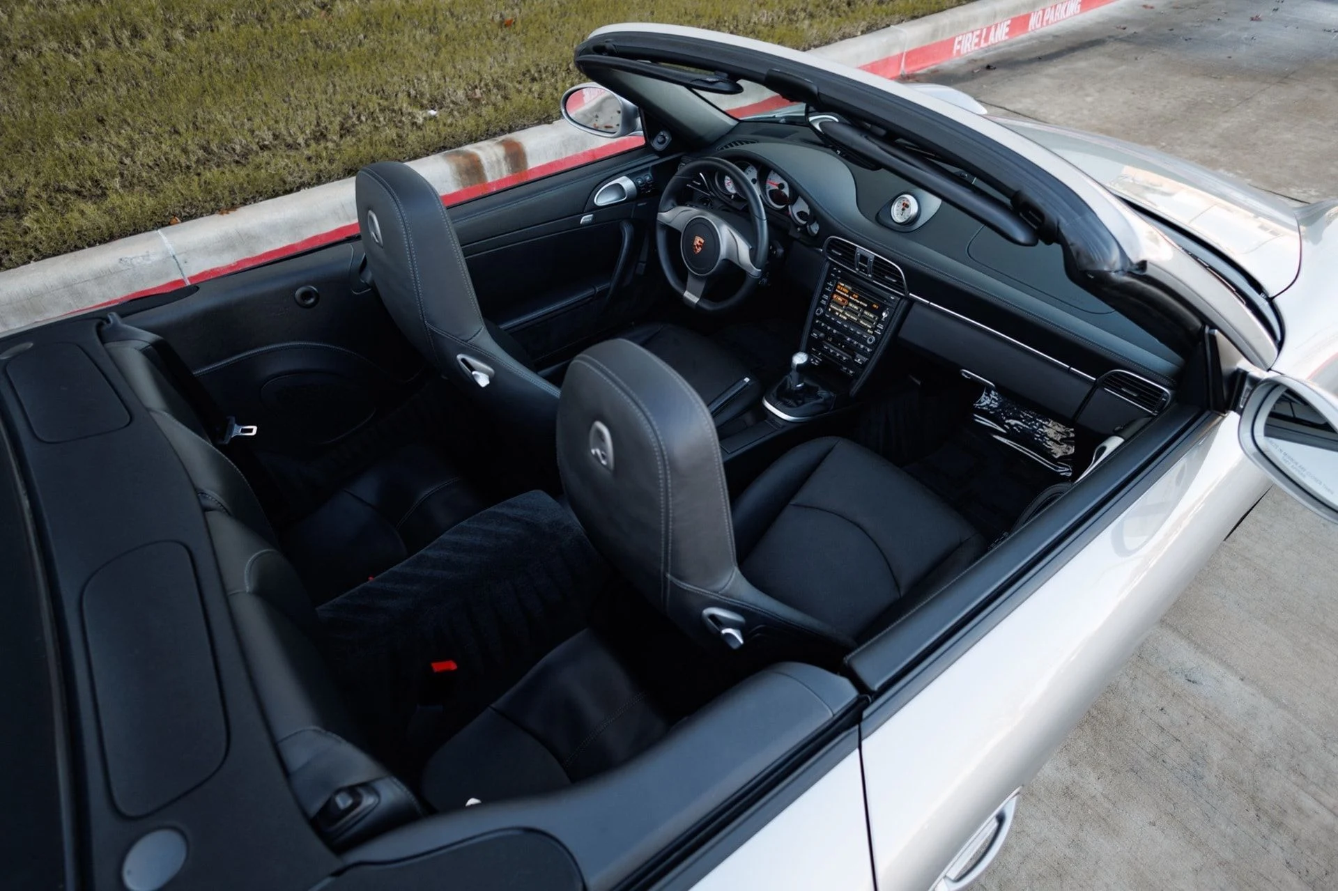 mph065_1070572423_5c8ac75f29f9f783f6075804e7a2b2b4x_a51186da0d