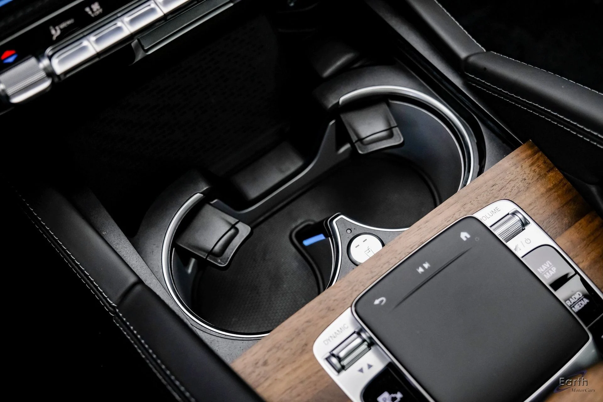 mph065_1091085029_1bcec5e8c2f4780262b472bd2bf3a78bx_8c721bac01