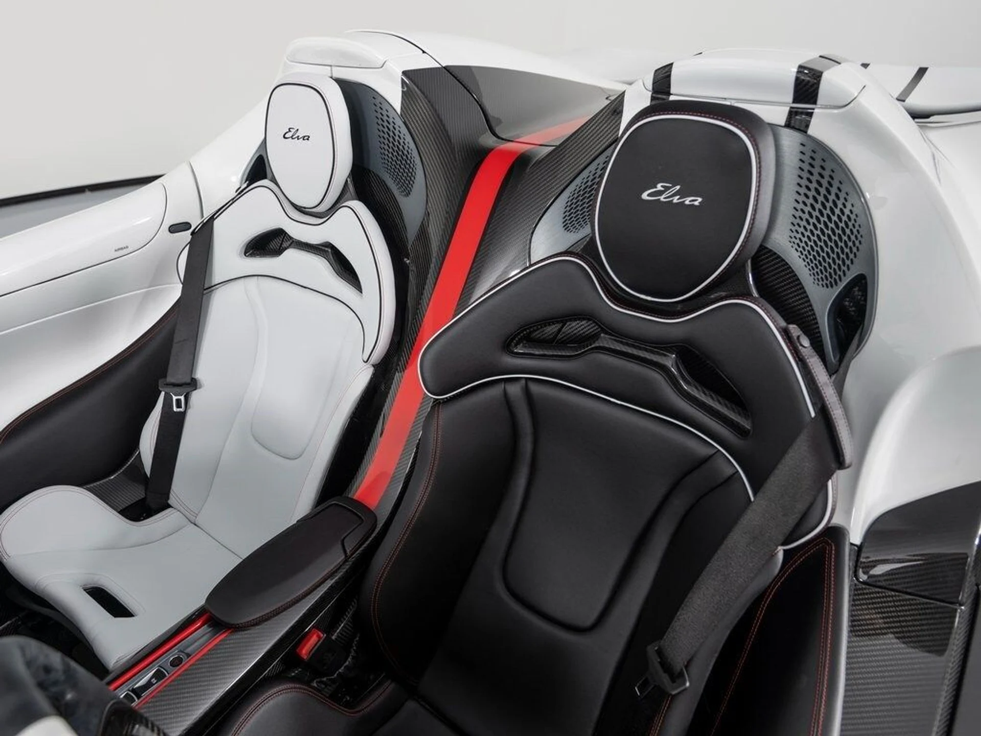 mph065_1093524833_f587327ded4742bce6f49a824be0950fx_bf5d476406