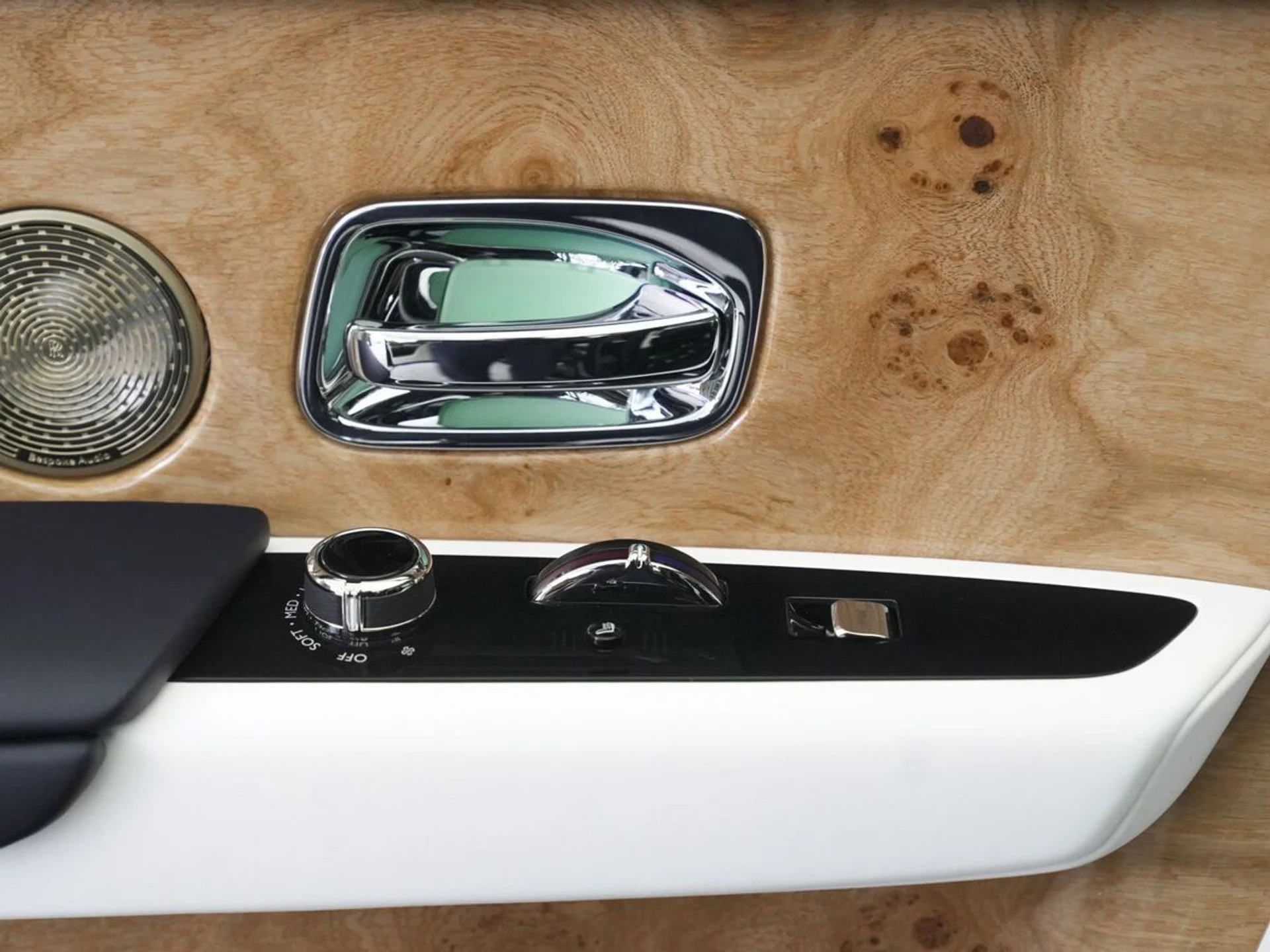 mph065_1102631096_fn42do2bfrx9usfd9pae8qev94pf_13a3b8afa8