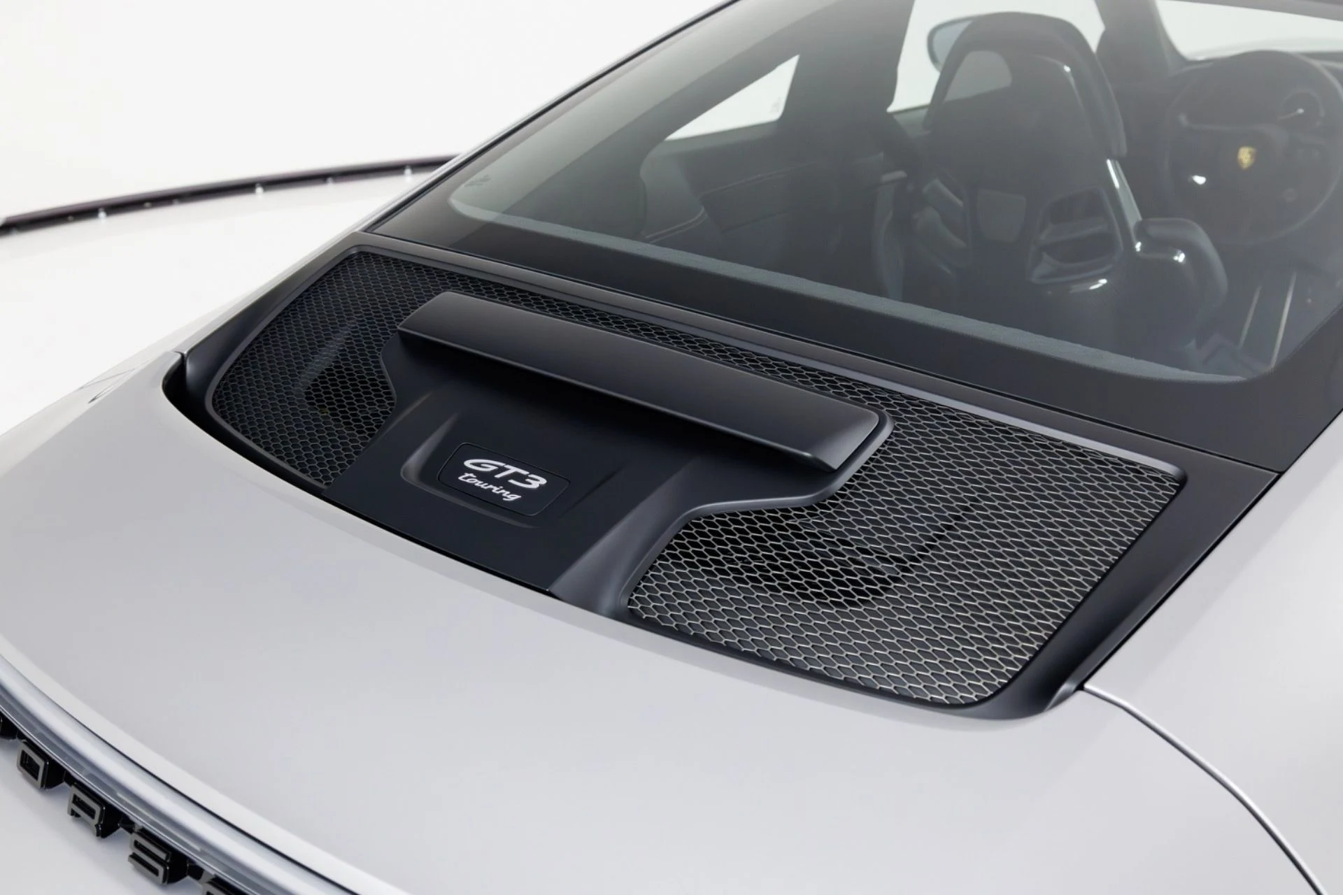 mph065_1246245863_Used_2022_Porsche_911_GT_3_Touring_1790711490_0ff0df6ef3