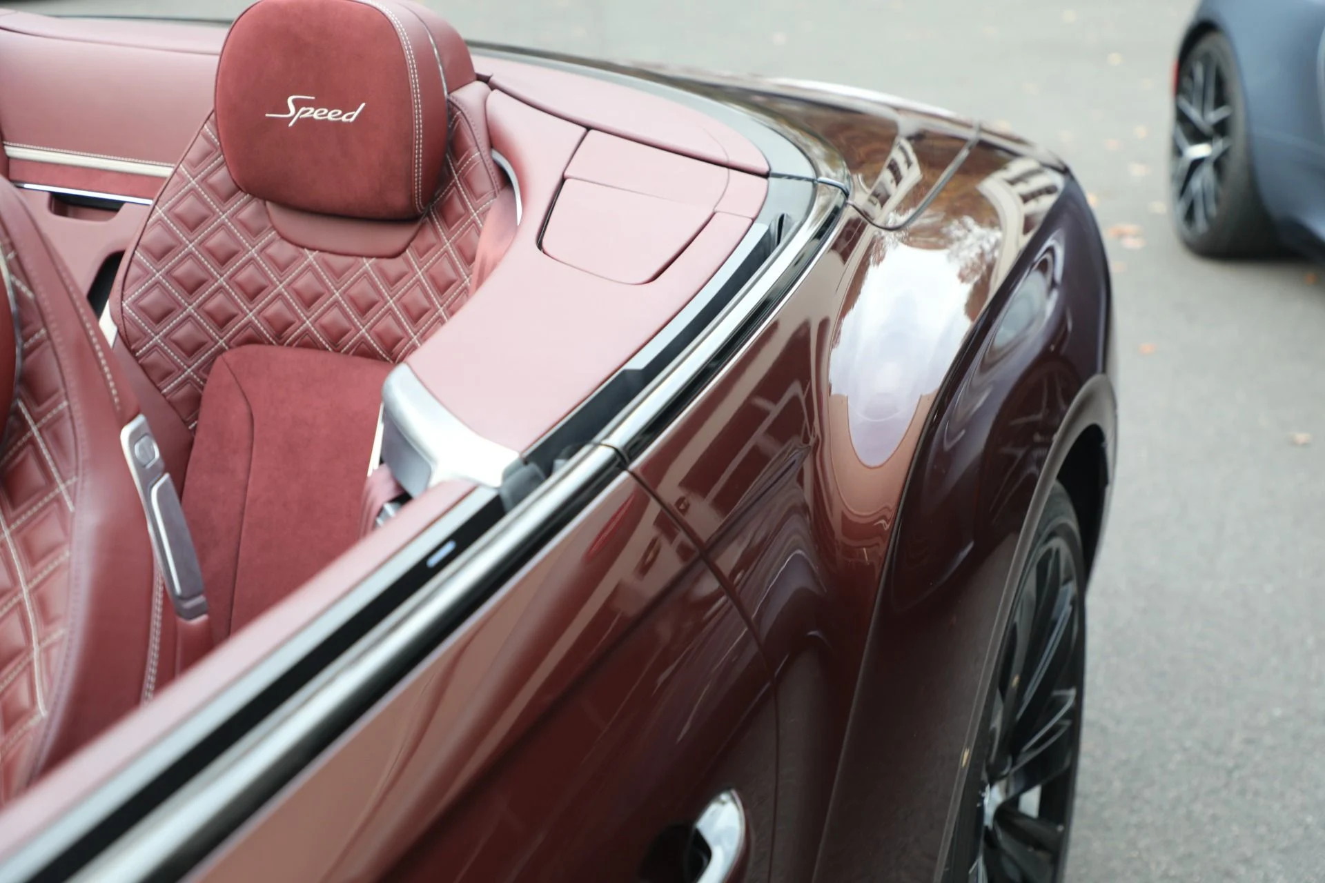 mph065_1261209744_Used_2022_Bentley_Continental_GTC_Speed_b2433c3616