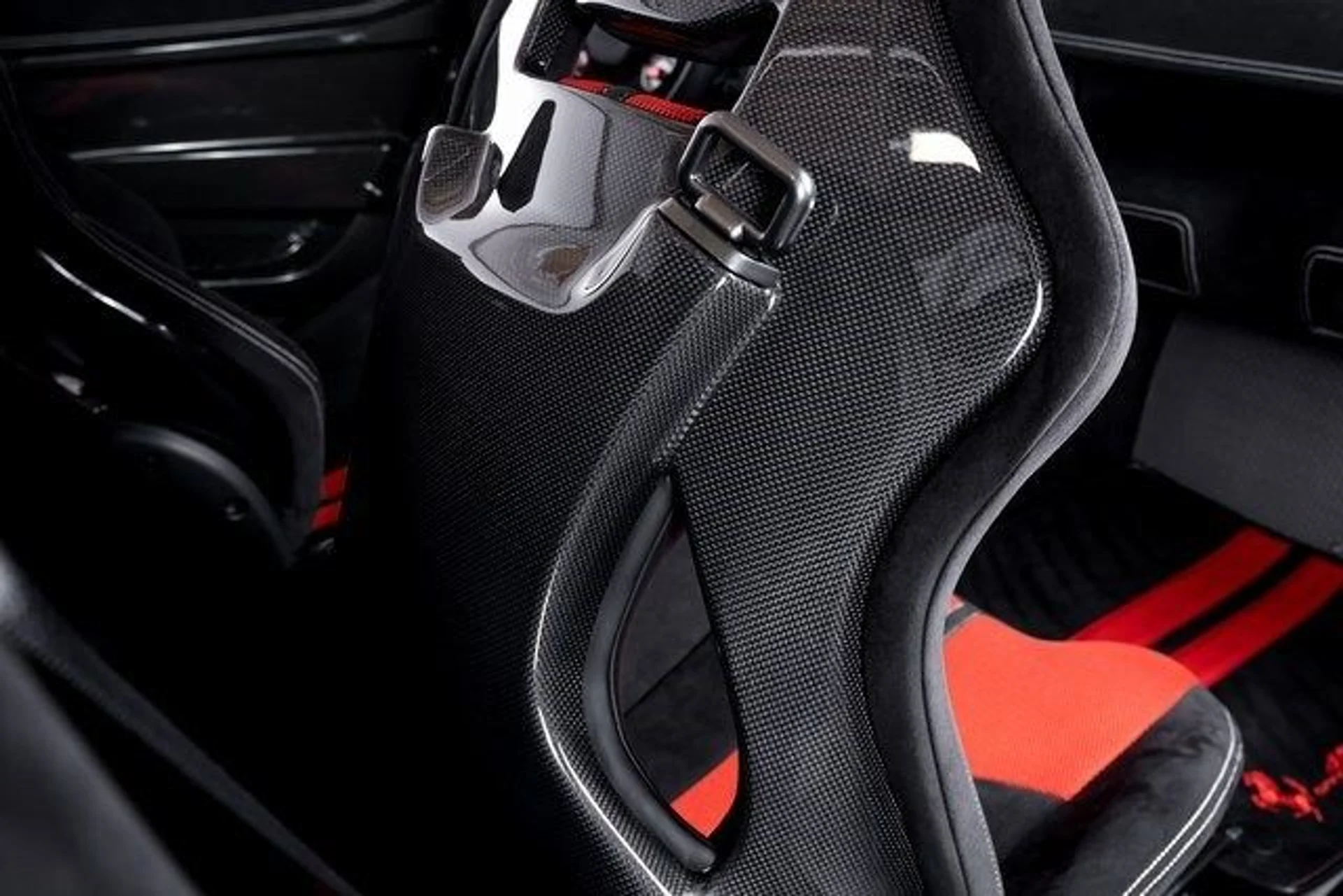 mph065_1277832729_f75d46090b6a11f82a006d76330217abx_4f25db9c92