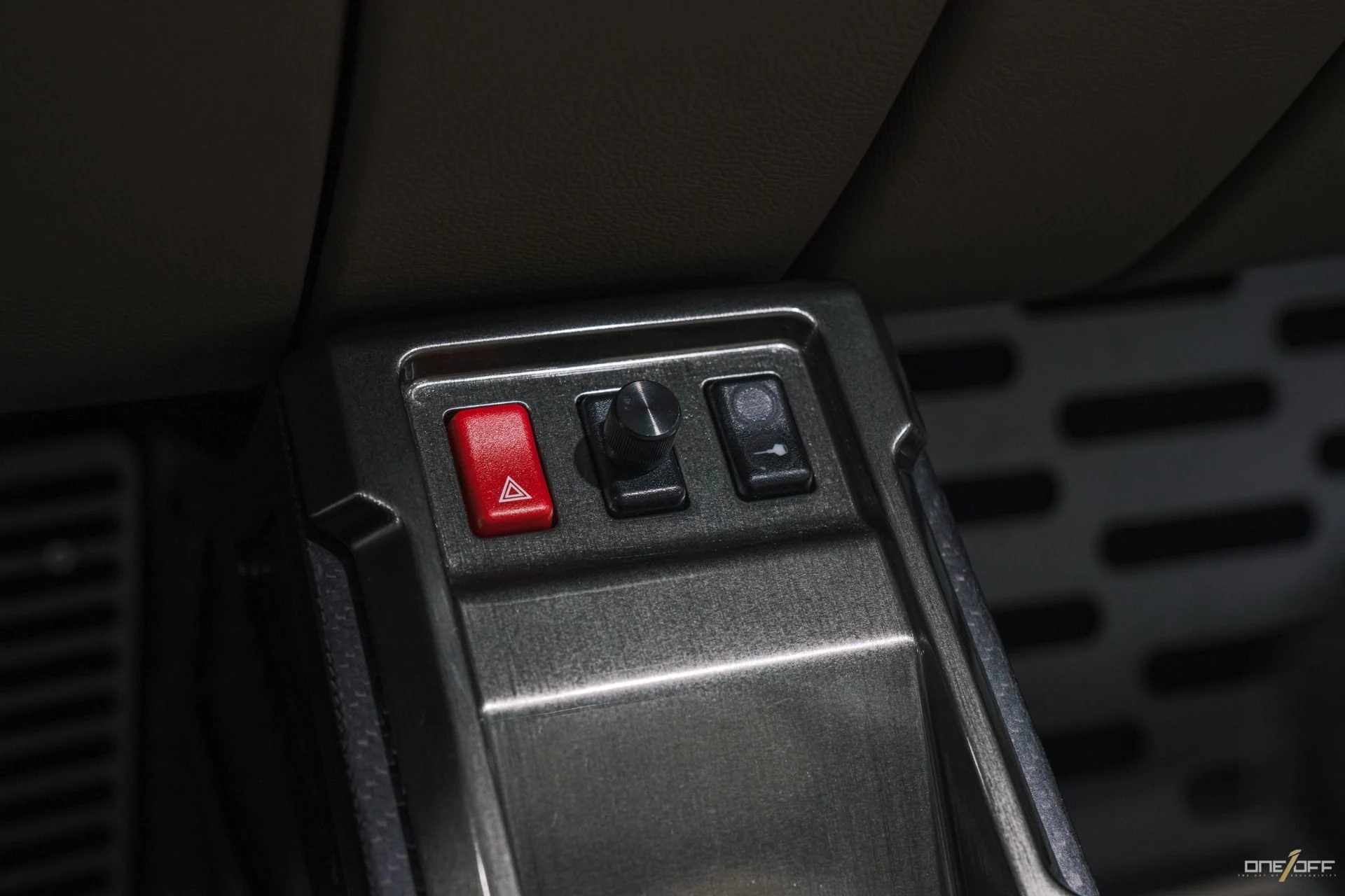 mph065_1362942435_Used_1997_Porsche_911_Gunther_Werks_Speedster_1762323695_415c981c42