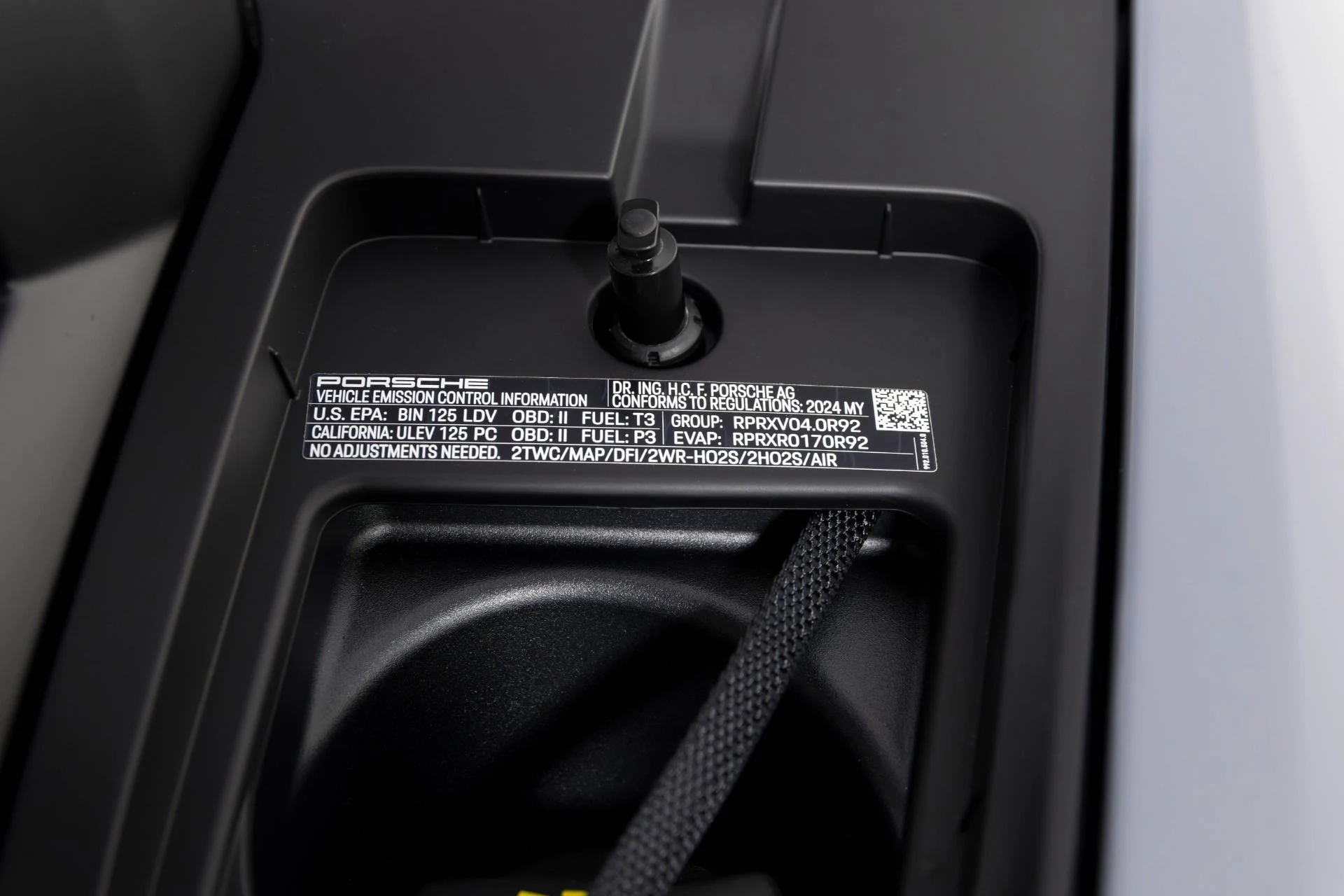 mph065_1368854046_Used_2024_Porsche_911_GT_3_RS_1759531930_6360099190