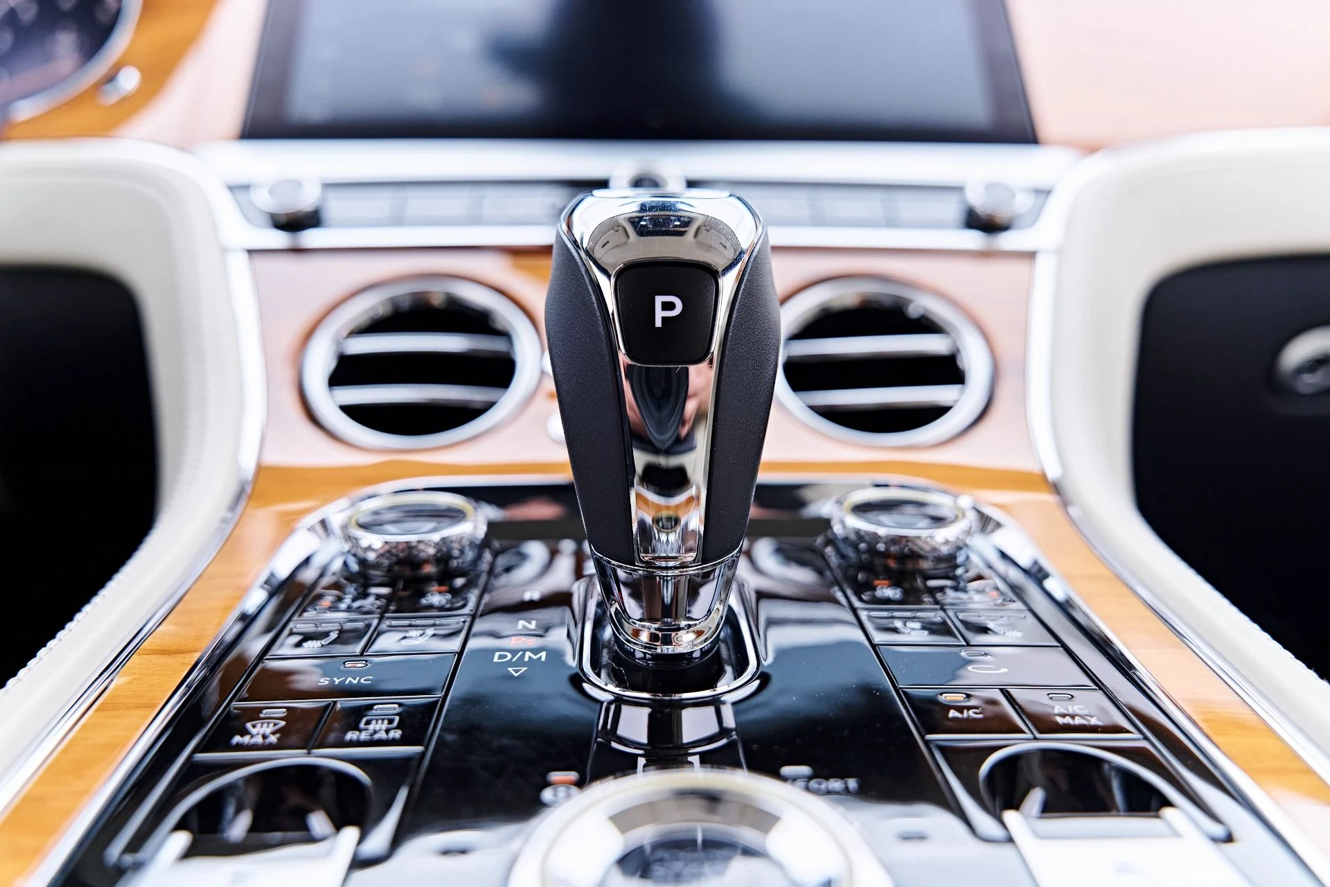 mph065_1370131718_Used_2020_Bentley_Continental_GT_V8_1784052085_662a986f4c