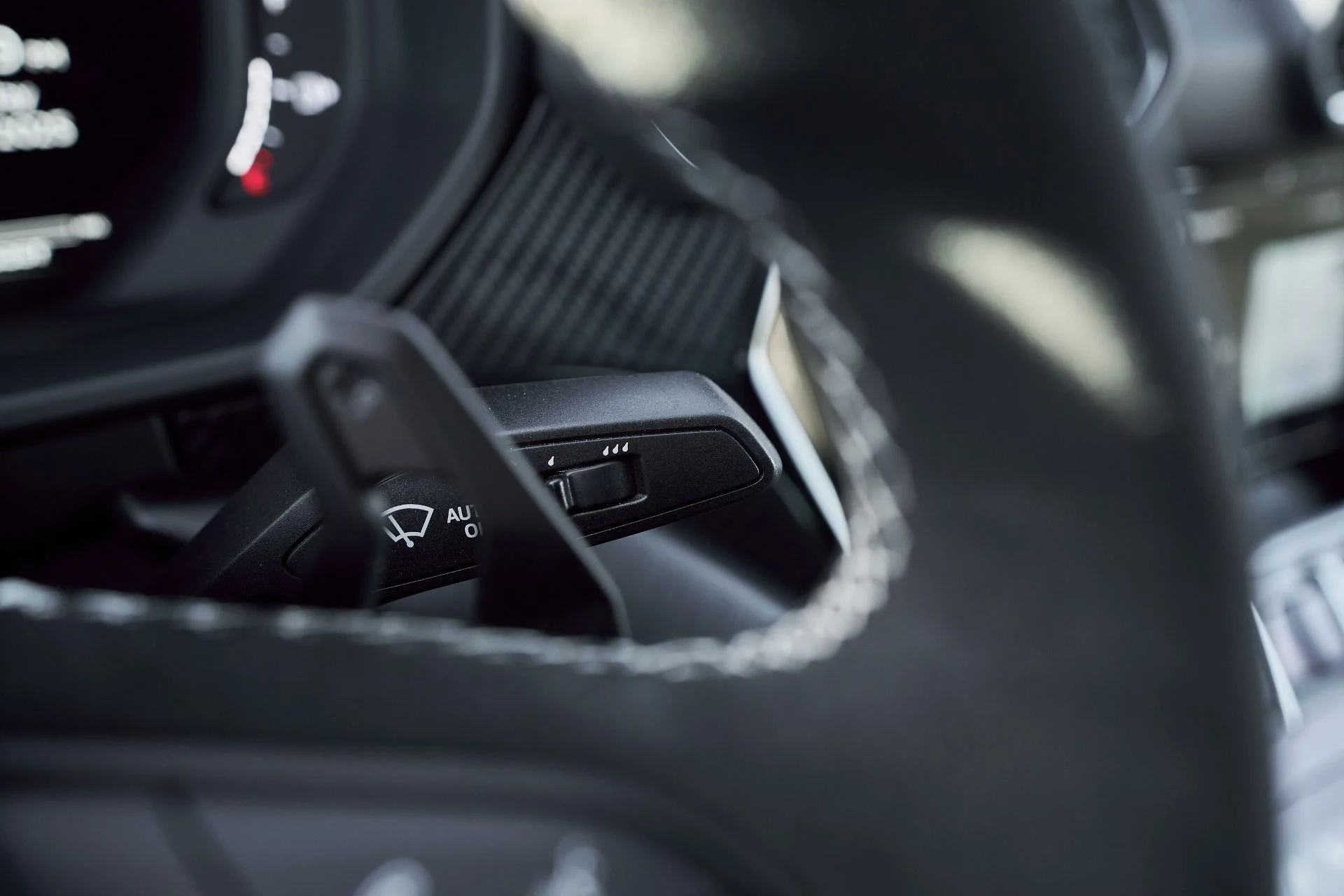 mph065_137608071_Used_2024_Lamborghini_Urus_Performante_1764124882_9c2b4d6ea8