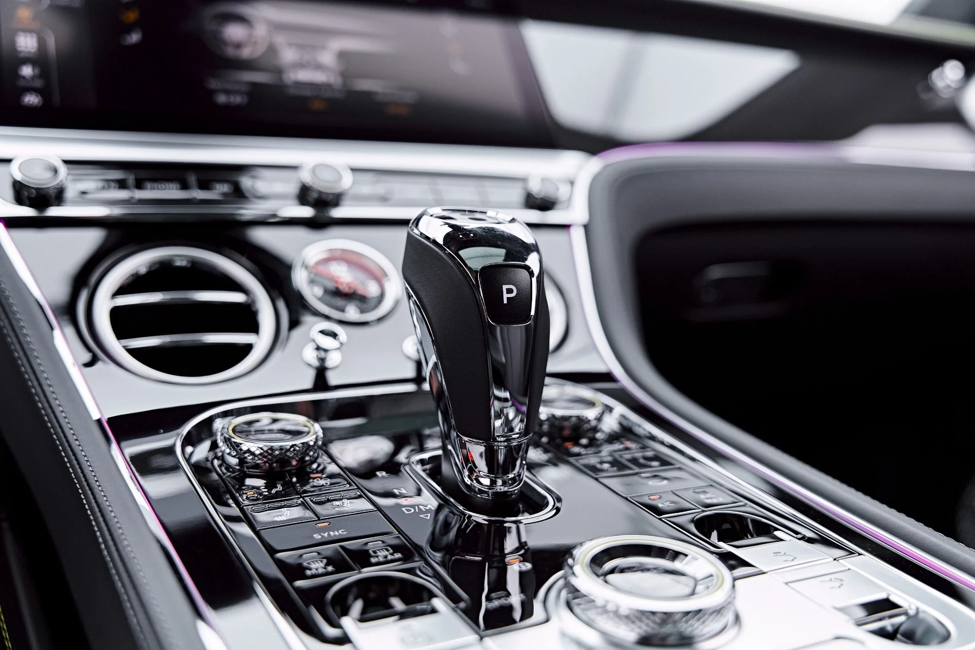 mph065_1383934665_Used_2024_Bentley_Continental_GT_Speed_1786671166_3d971f8b67
