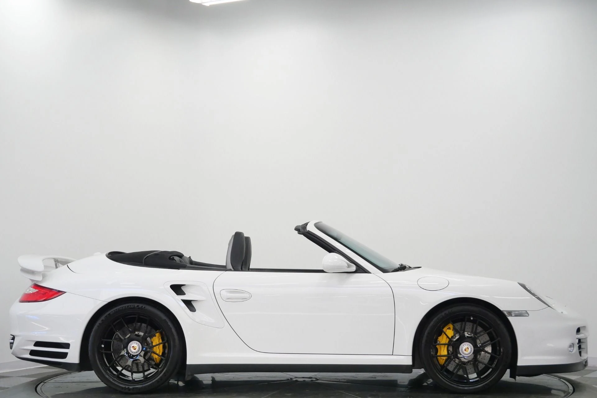 mph065_1433511225_Used_2012_Porsche_911_Turbo_S_Cabriolet_Adaptive_Sports_Seats_Sport_Chrono_1779828864_93019bde70