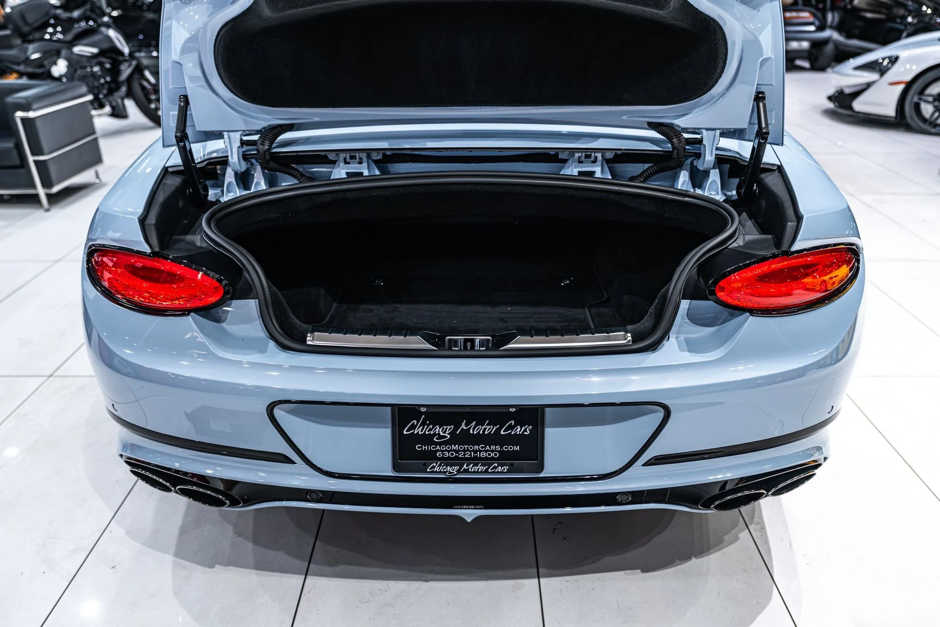 mph065_1479837042_13117_p66_l_0a15c3b380