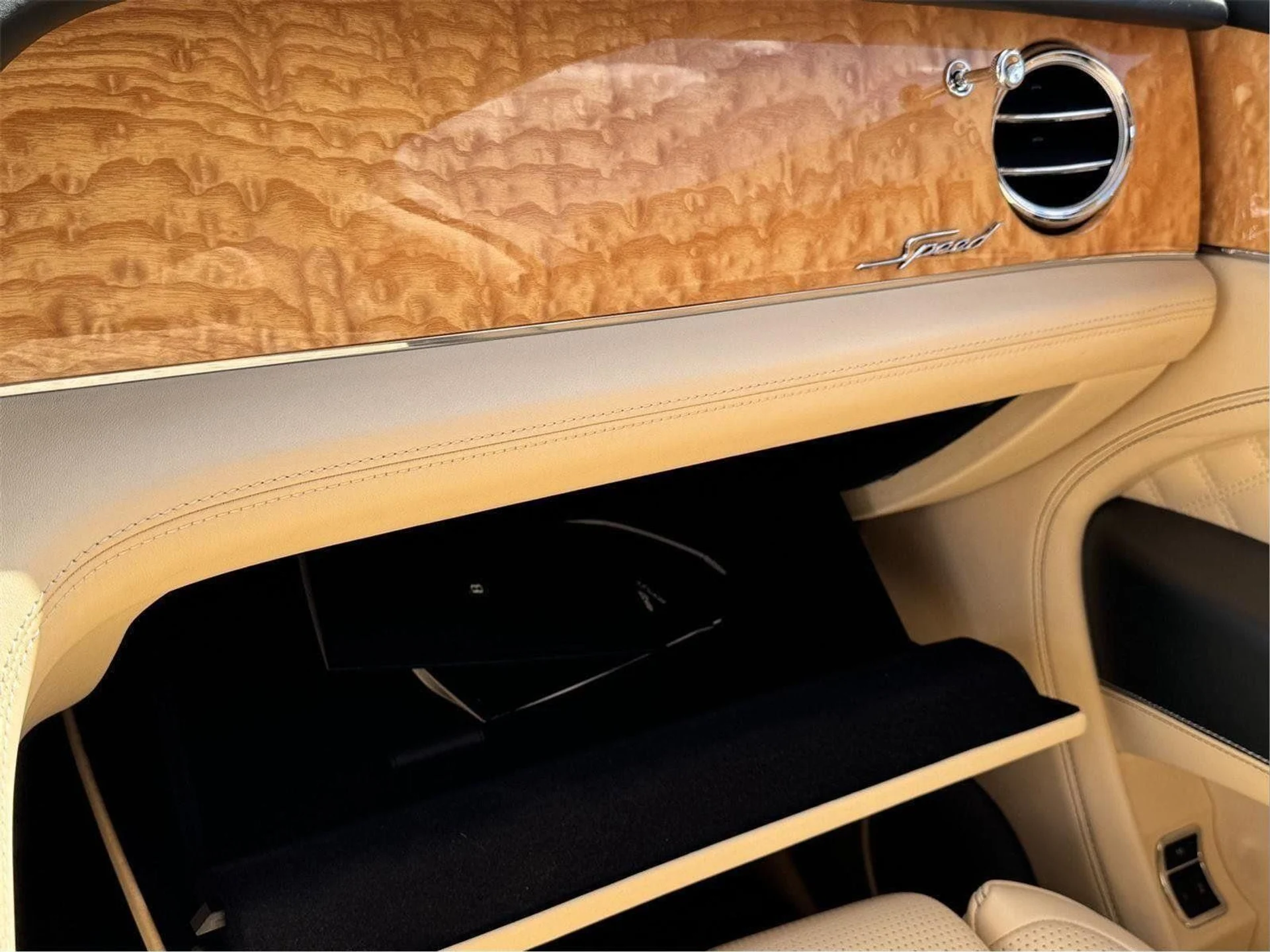 mph065_1563039464_a08036d936fa160b66c614ecd35e1af9_1fa9dac656