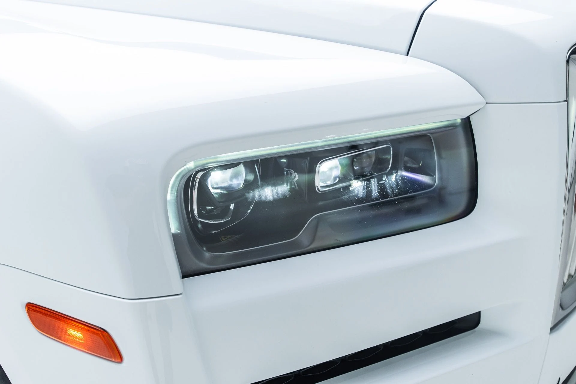 mph065_1651519959_Used_2019_Rolls_Royce_Cullinan_1786991337_26aa3cc1a0