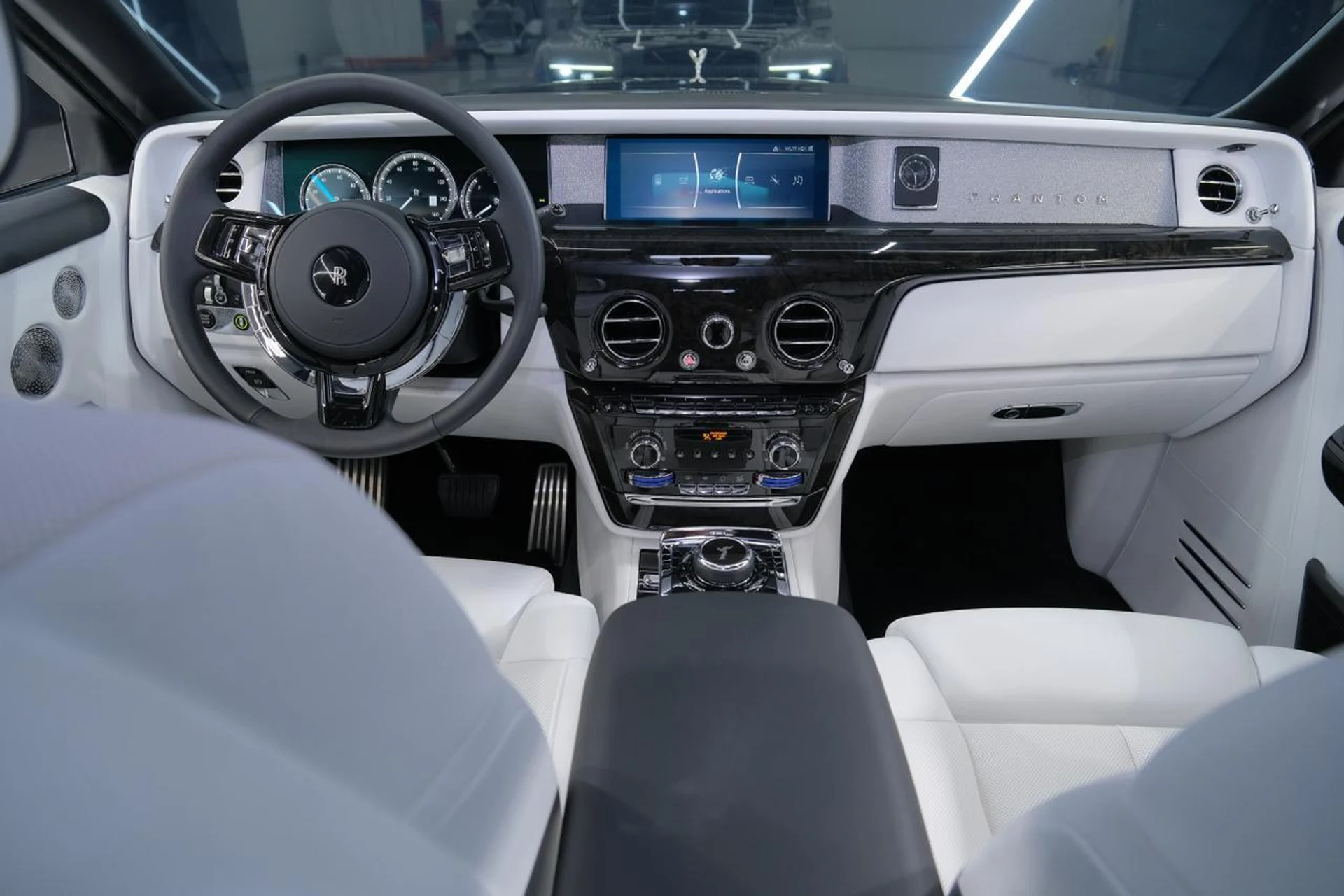 mph065_1680585172_7b3e249c8b1bf43b965968e007404e94_ef8fadaed6