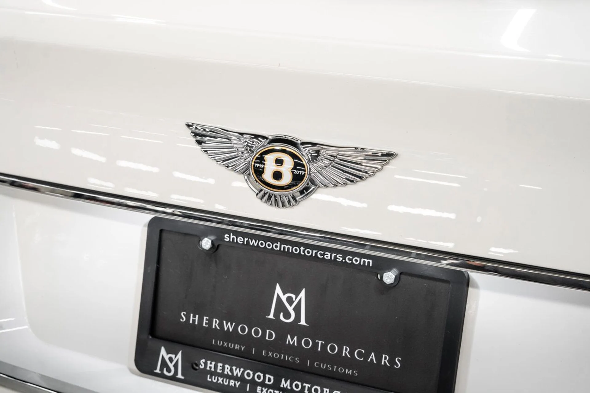 mph065_1686796435_bentley_bentayga_2019_81b9b4b248