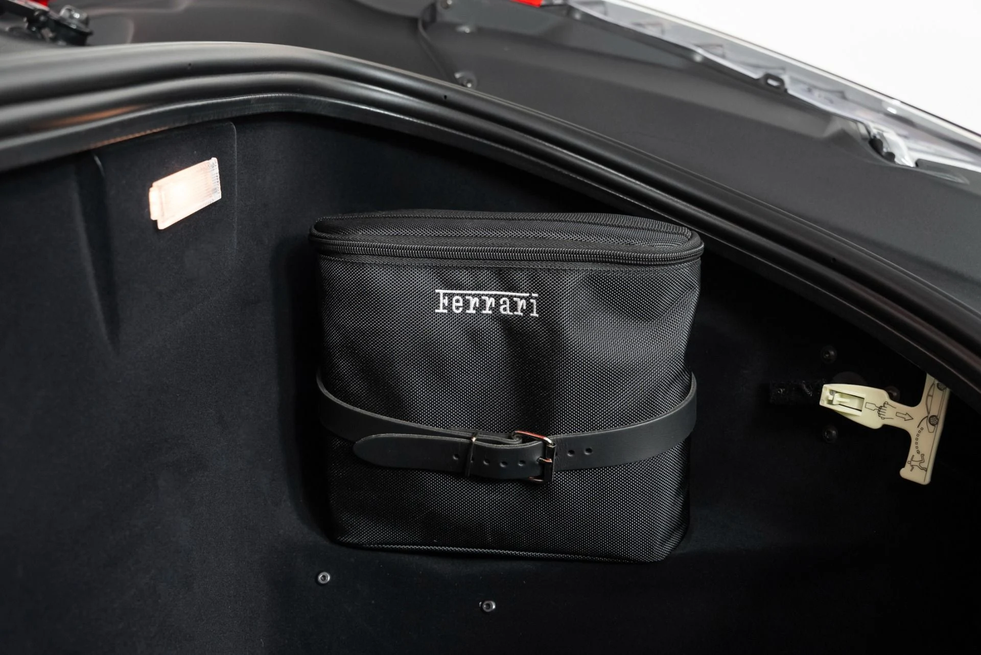 mph065_1709434608_Used_2015_Ferrari_458_Speciale_Aperta_1760122890_4c8ebd8e03