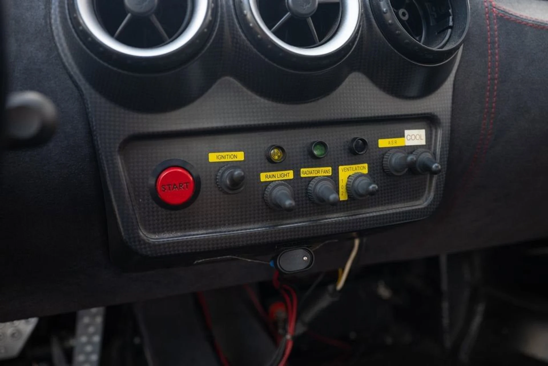 mph065_1720523565_e2e12ed1ff1c416699d90af100ff7861_dc4b4c42a6