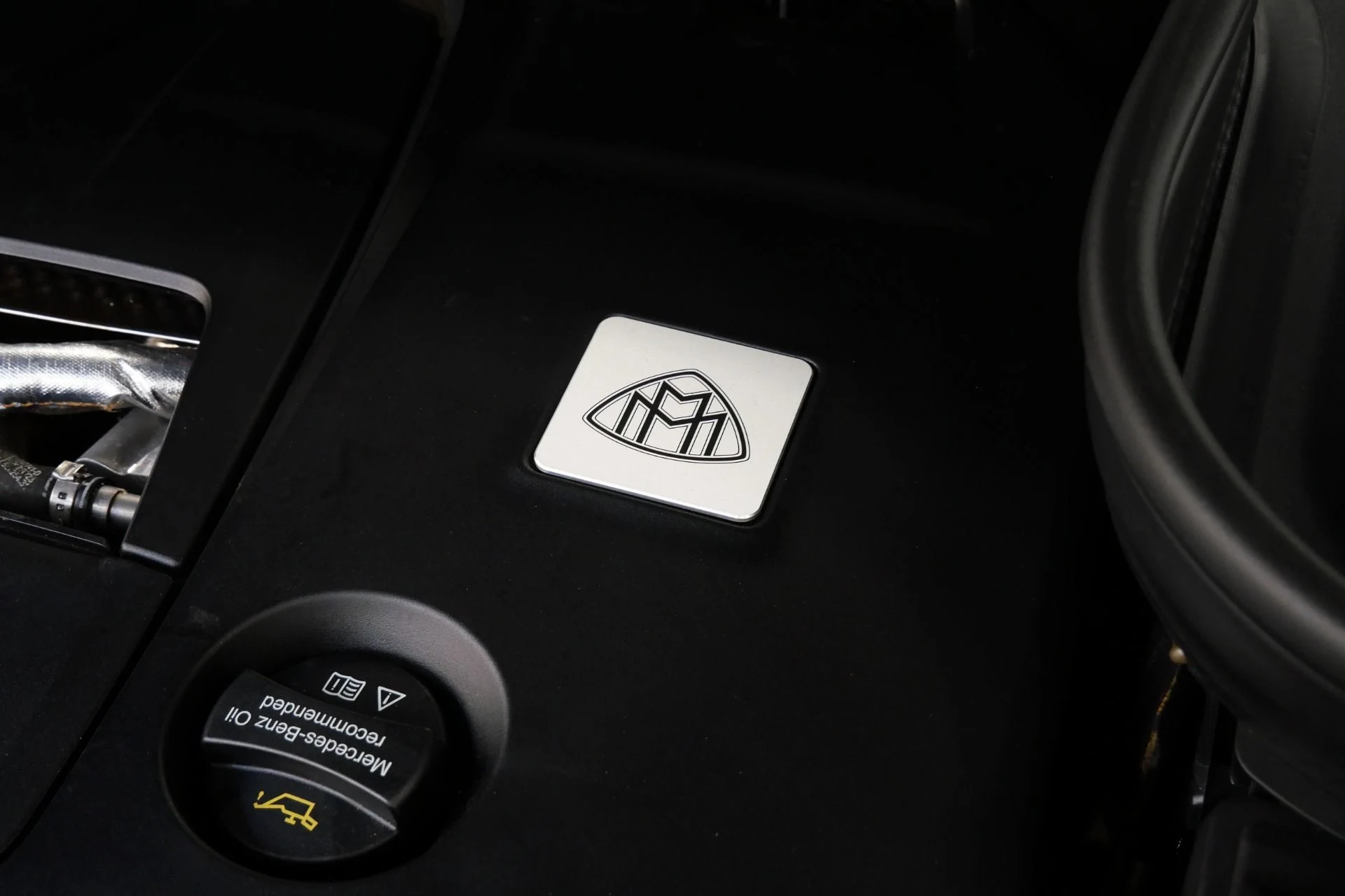 mph065_1736450052_Used_2024_Mercedes_Benz_Maybach_GLS_600_4_MATIC_Factory_Two_Tone_paint_Polished_Wheels_Loaded_1774374618_79ed89e68f