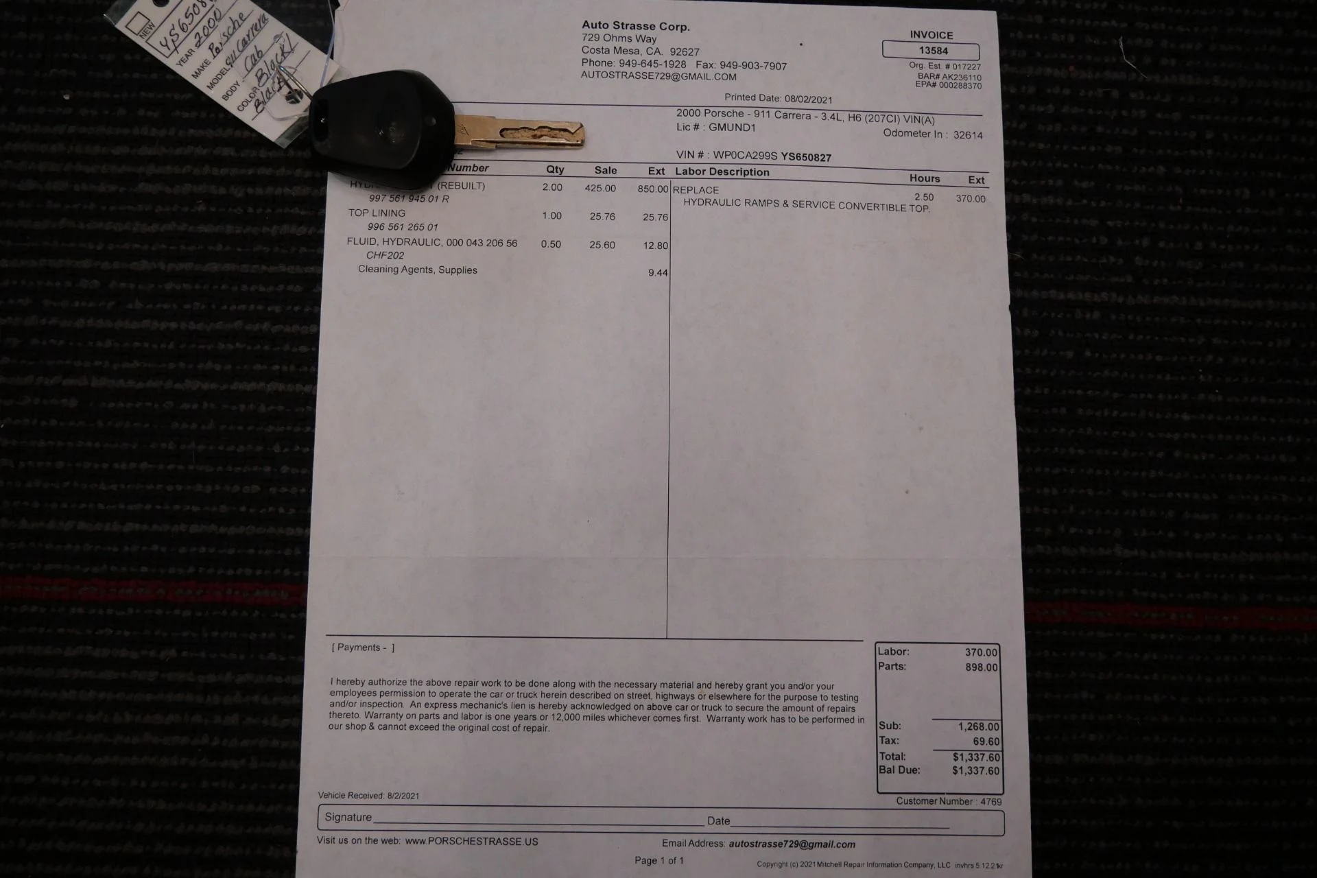 mph065_175190491_Used_2000_Porsche_911_Carrera_Cabriolet_6_Speed_Manual_Sport_Classic_Wheels_Well_Optioned_1764950738_817f7a03c7