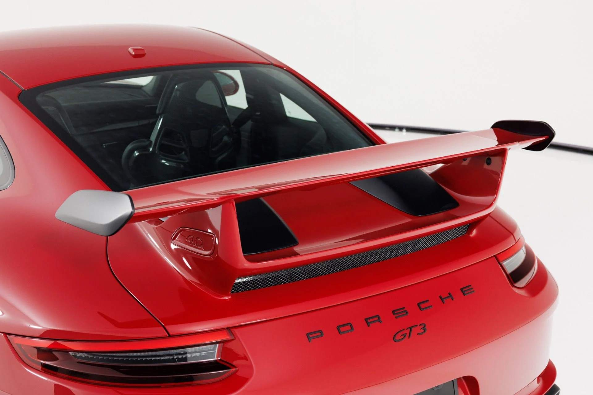 mph065_1754271551_Used_2018_Porsche_911_GT_3_1781113330_1c6ac4293e