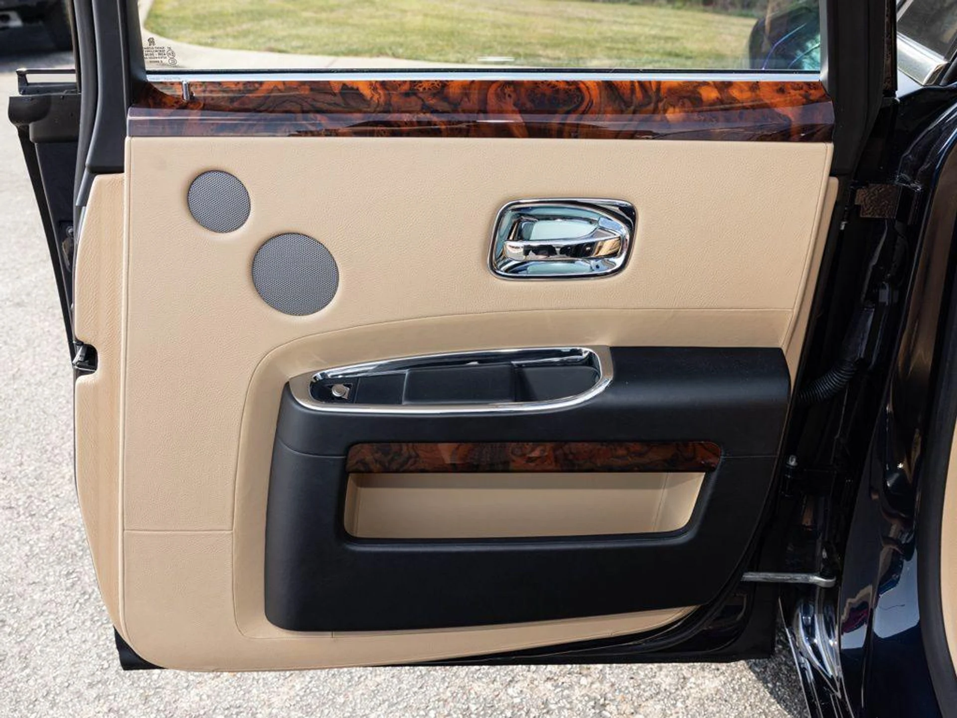 mph065_176327783_504934488_69c6ebb95561dbbd2d618c13_08d37943e1