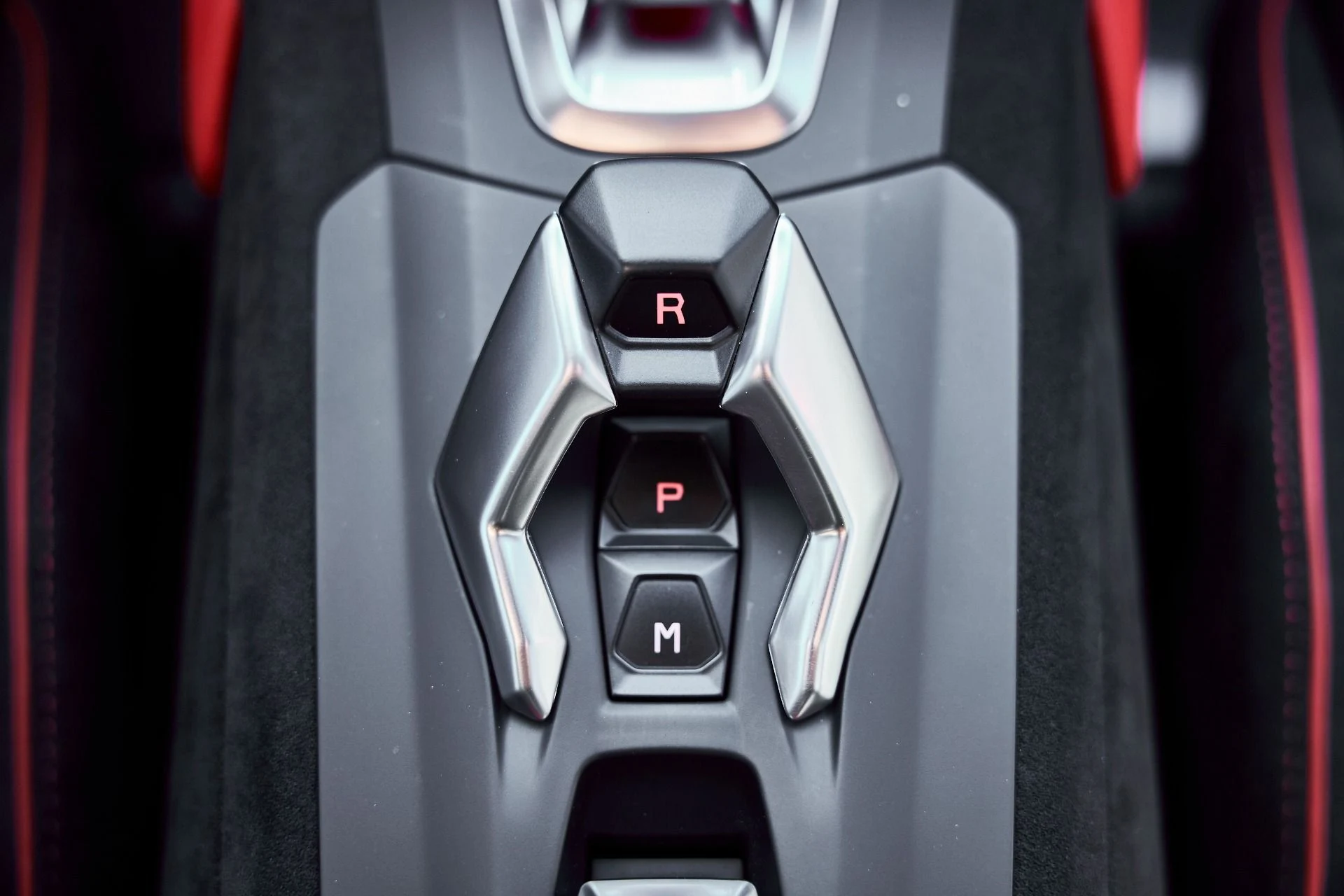 mph065_1819643594_Used_2023_Lamborghini_Huracan_STO_Base_1771381323_569003a046