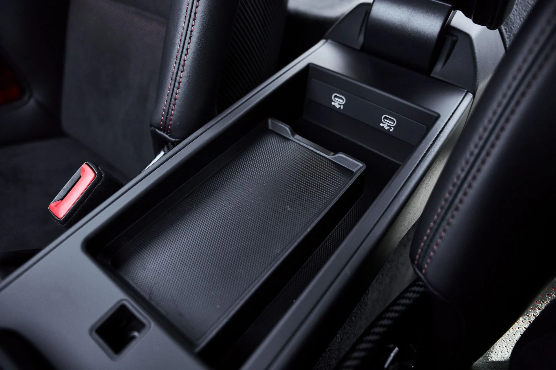 mph065_1827961710_Used_2024_Porsche_911_GT_3_RS_1775094609_2a137b04b6