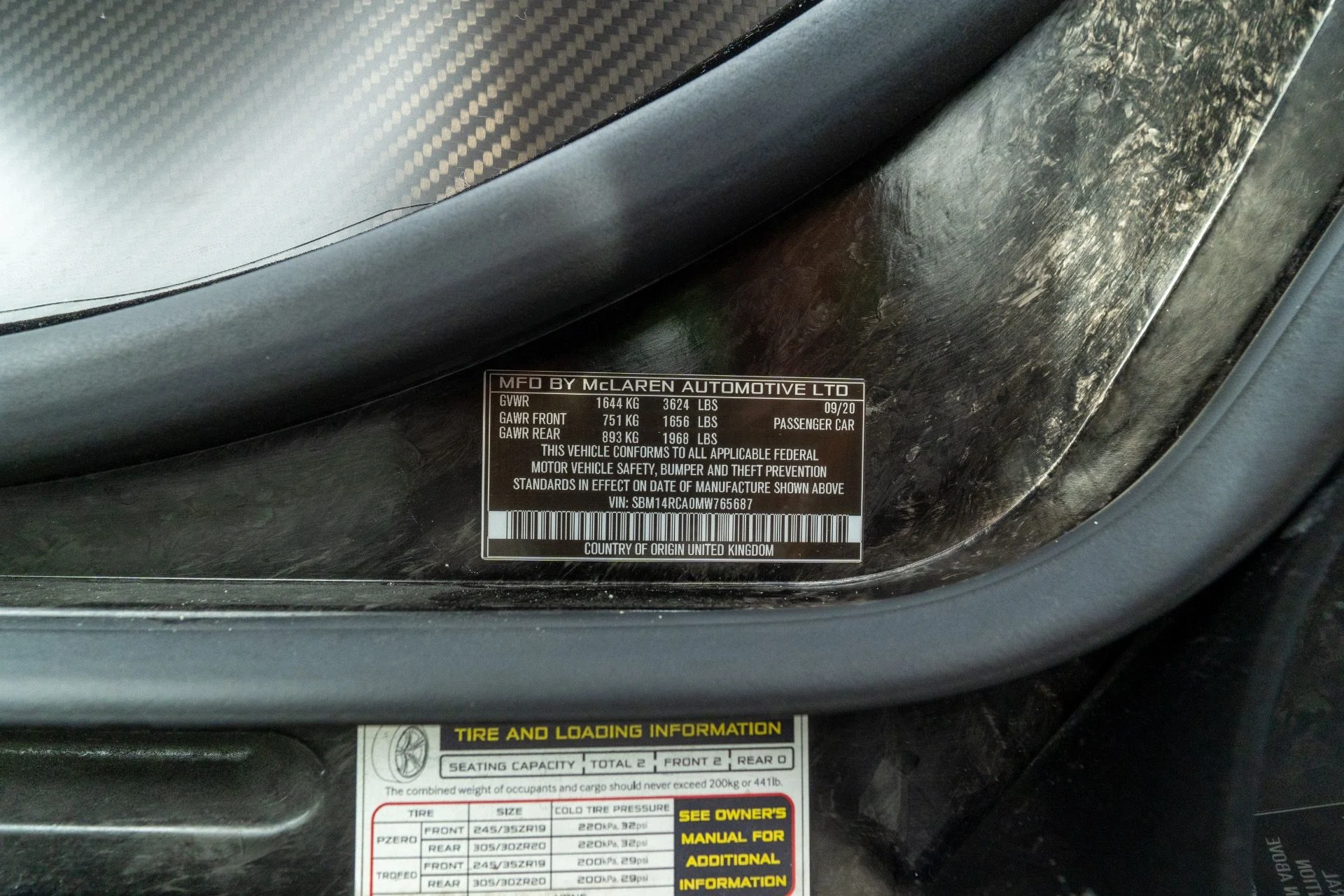 mph065_1865888785_Used_2021_Mc_Laren_765_LT_1757087774_39aa1f9997
