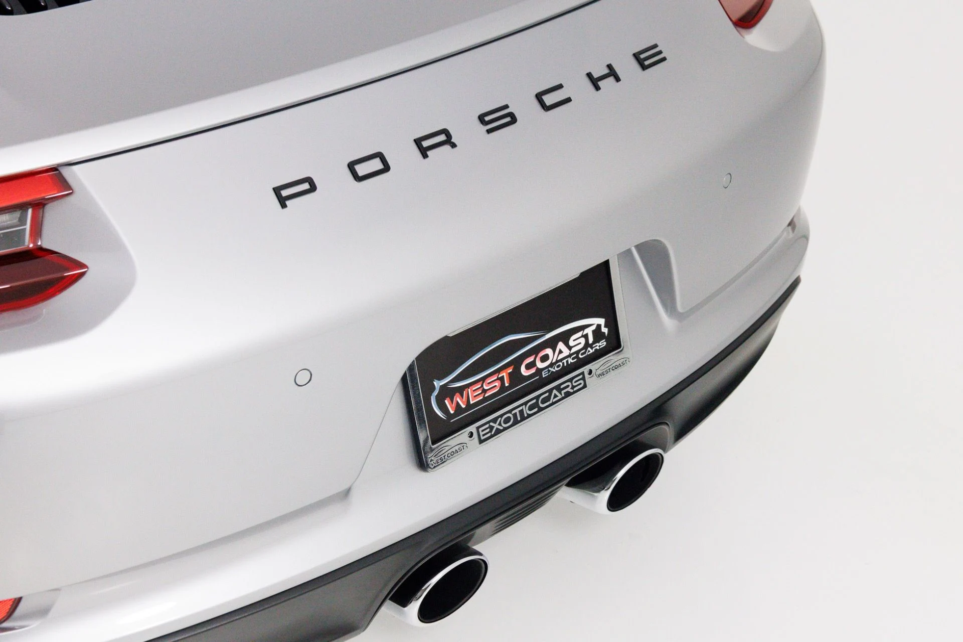 mph065_1894458182_Used_2017_Porsche_911_Carrera_S_1769117502_6e30bc07fb