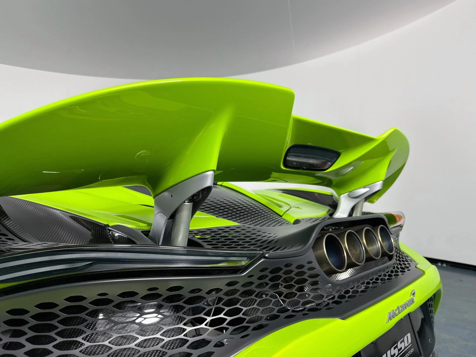 mph065_1901068013_Used_2022_Mc_Laren_765_LT_Spider_1789410122_273d1ccfa9
