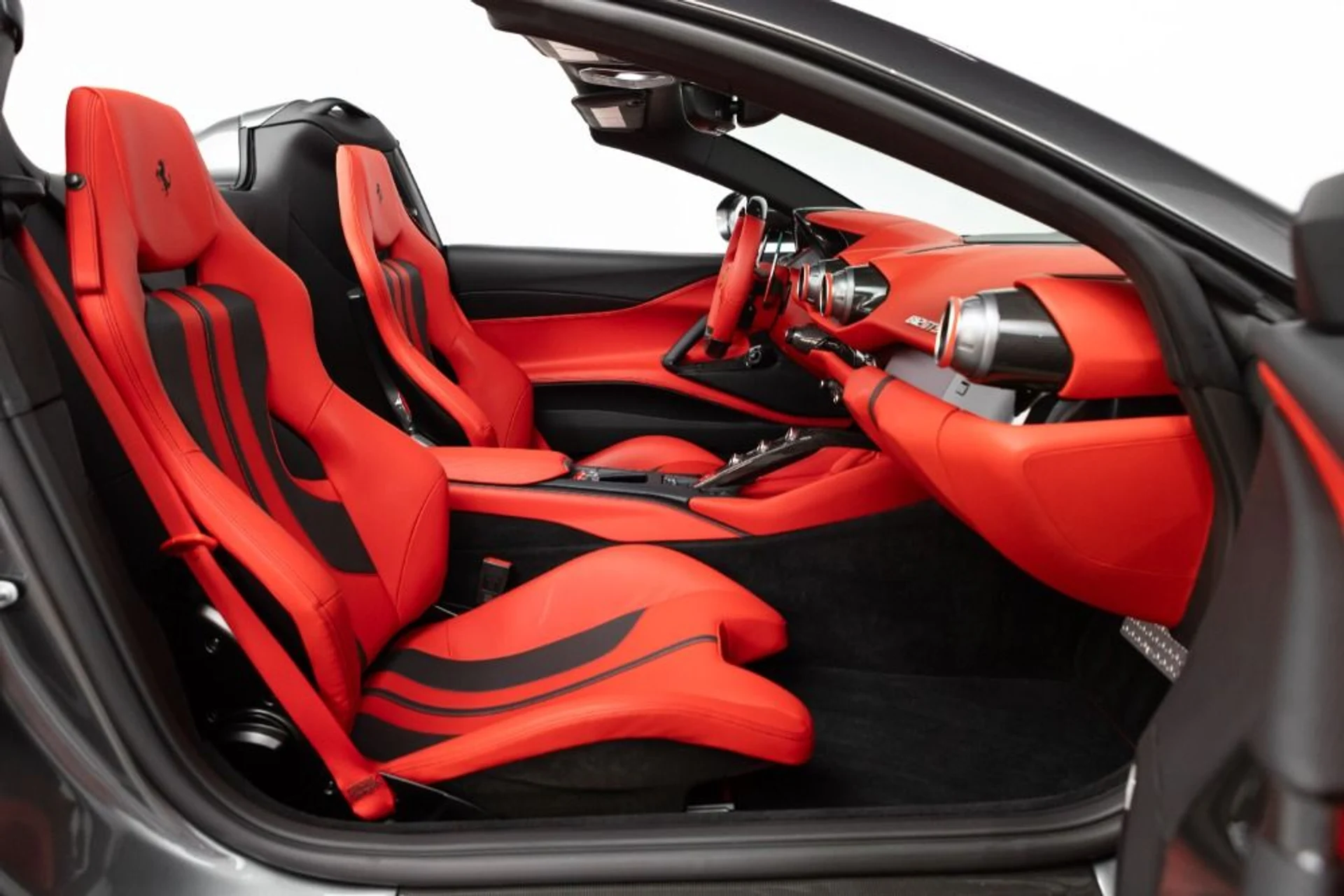 mph065_2000256737_Used_2023_Ferrari_812_GTS_9dff0423a7