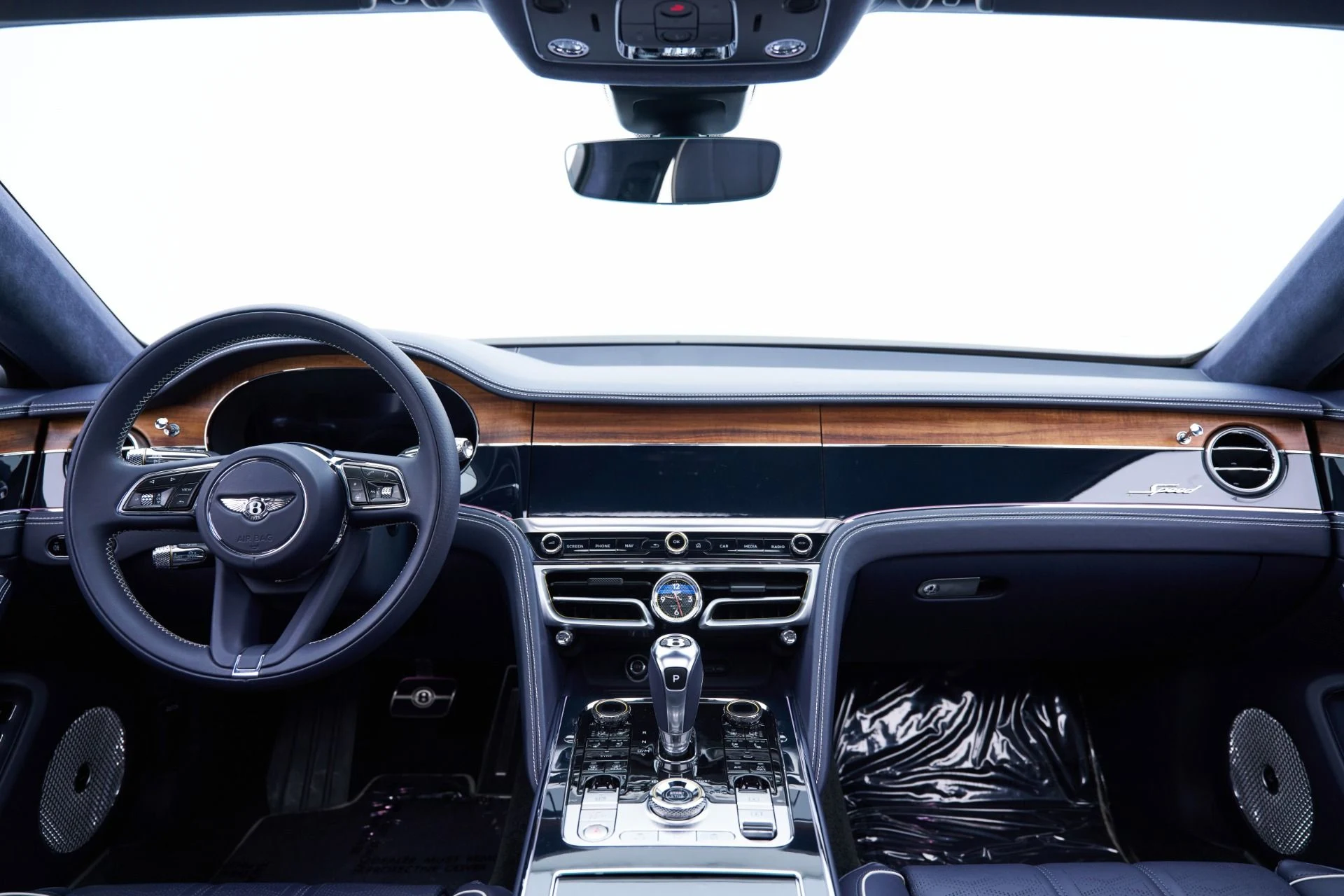 mph065_2002426395_Used_2025_Bentley_Flying_Spur_Speed_1792601308_f344854ee7